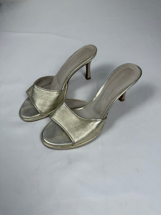 Gold real leather kitten heels mules (36)