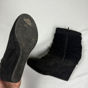 Black suede winter wedge boots (37)