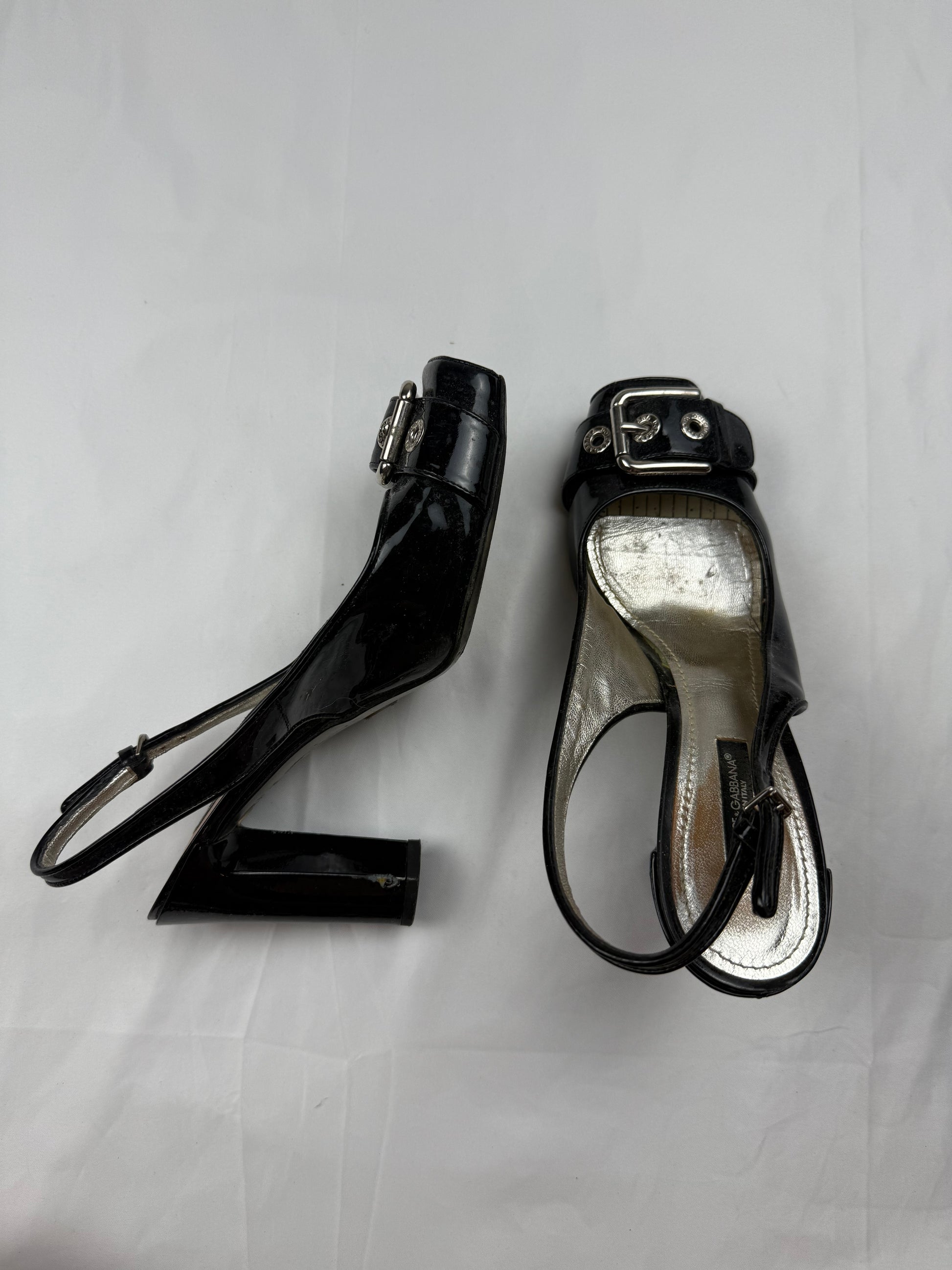 Black leather open toes heels (37.5)