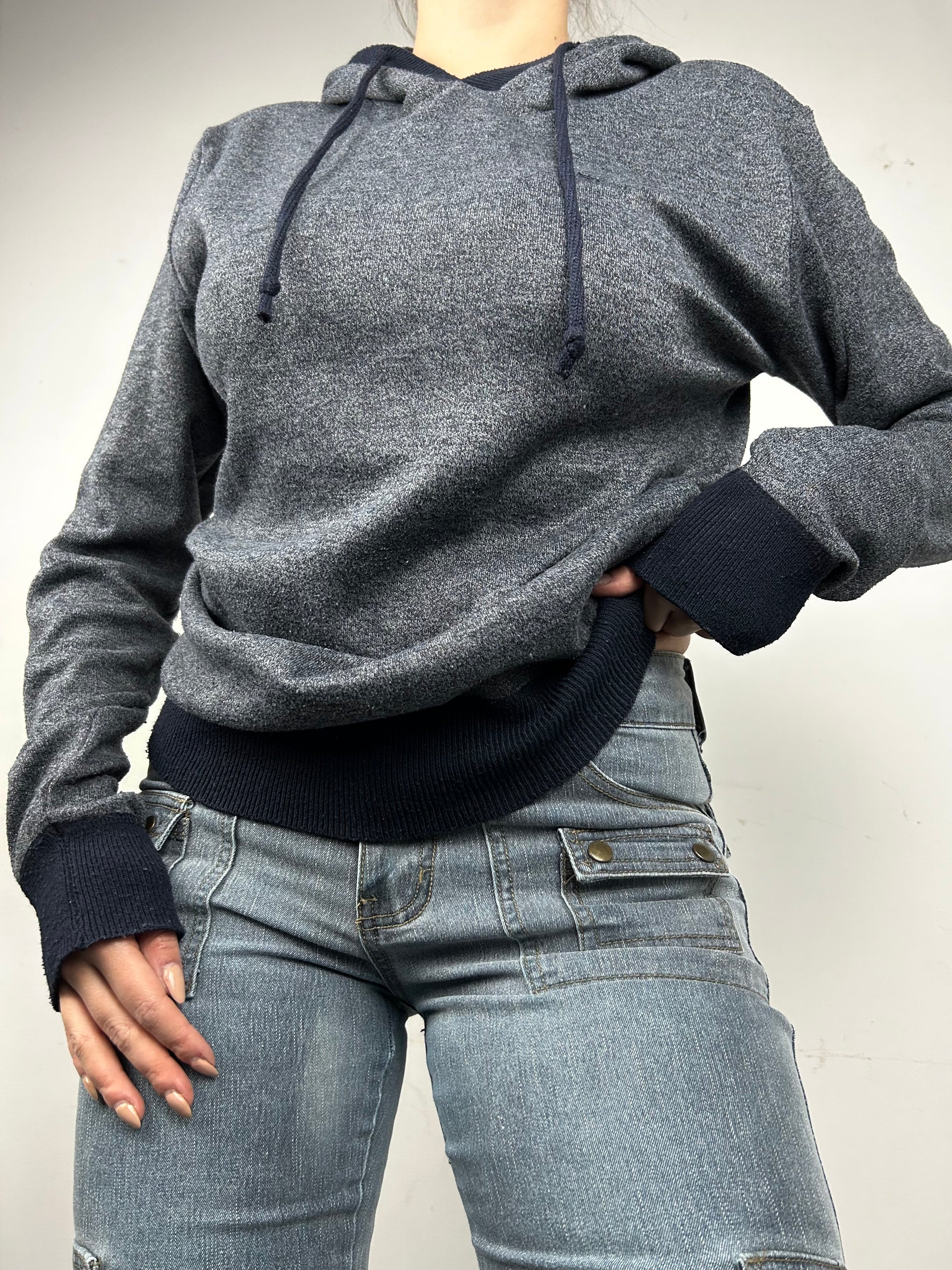 Grey cotton hoodie jumper (M/L)