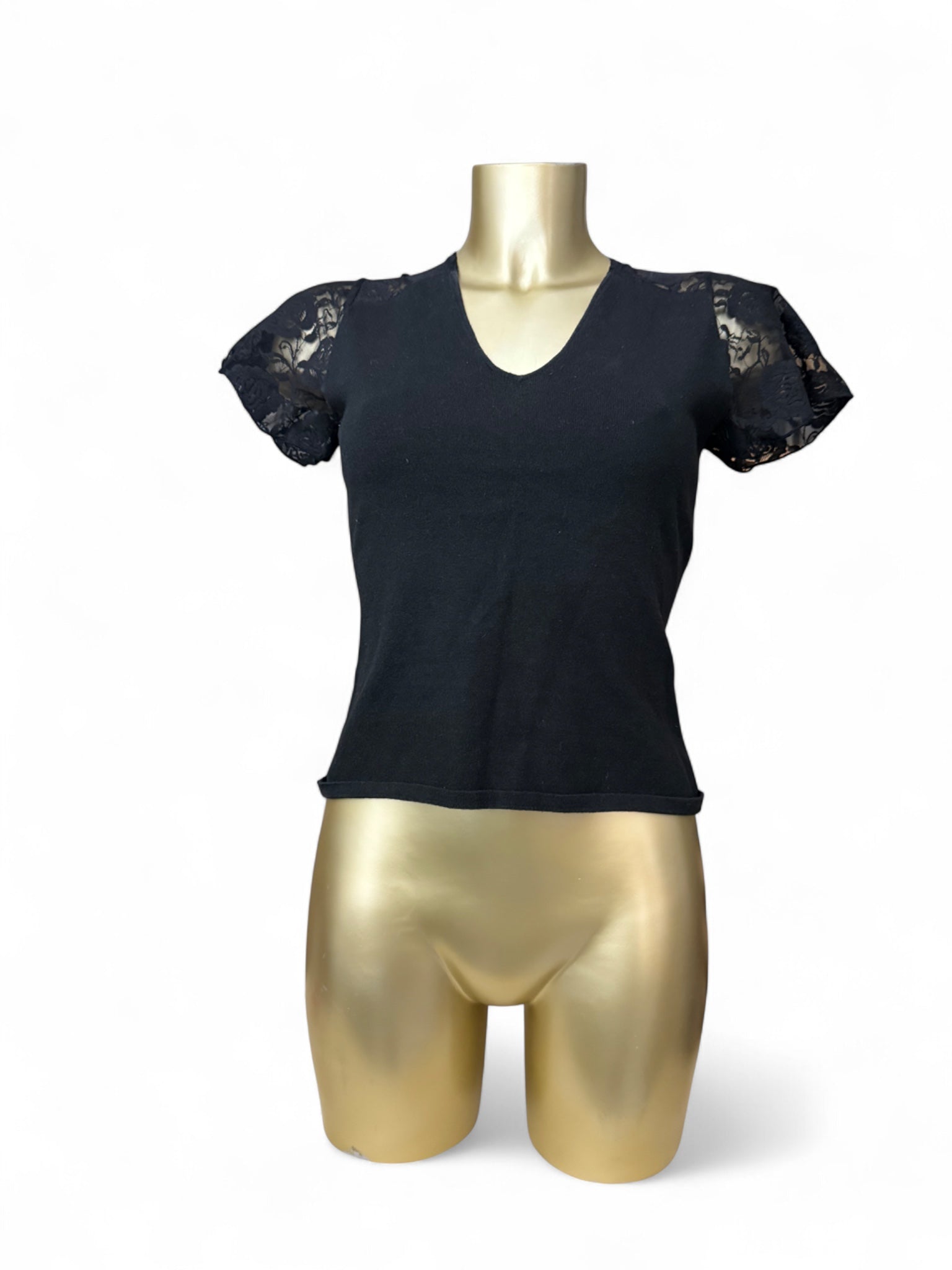 Black lace sleeves tight fit tee (M)