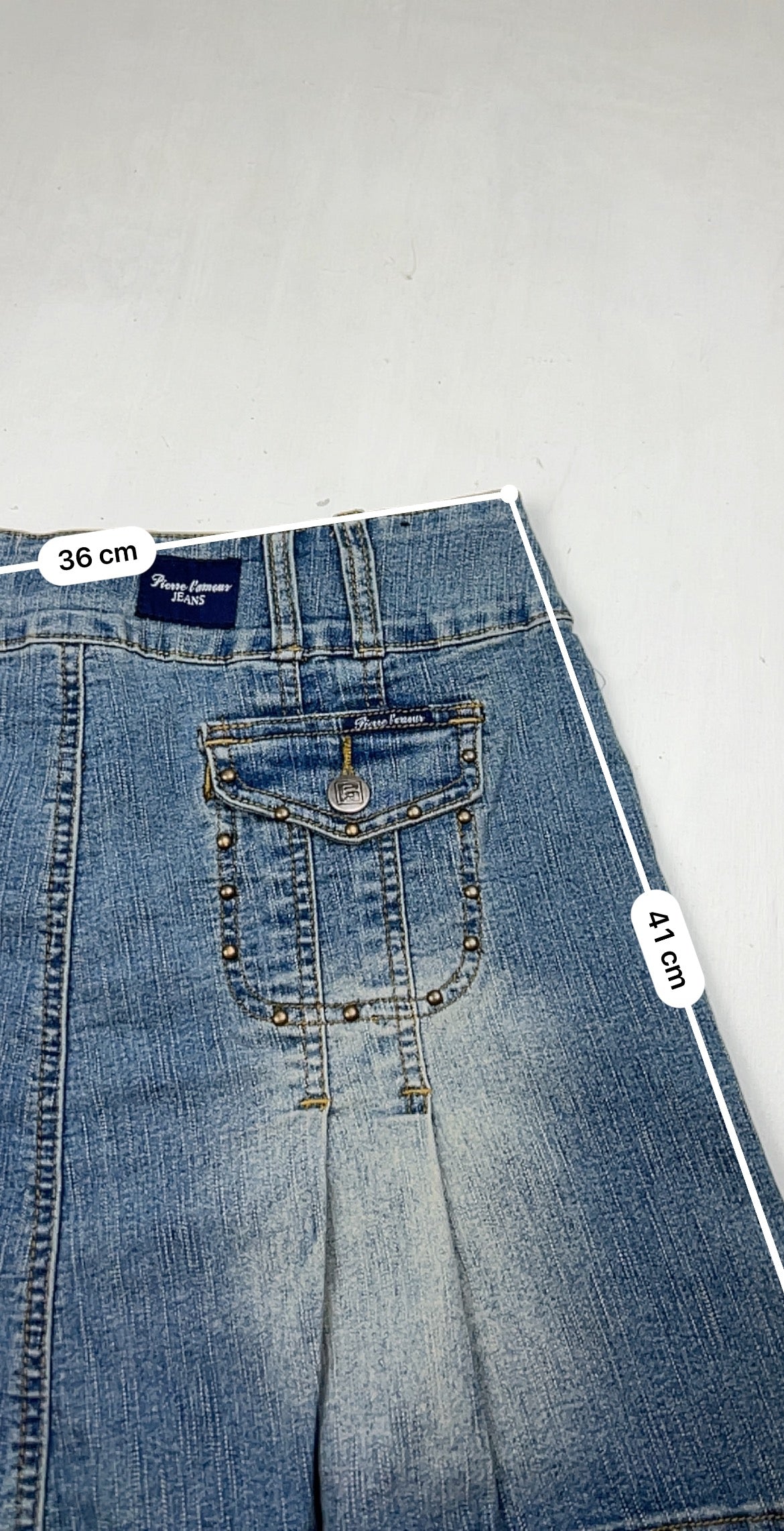Blue denim low rise pleated mini skirt (S/M)