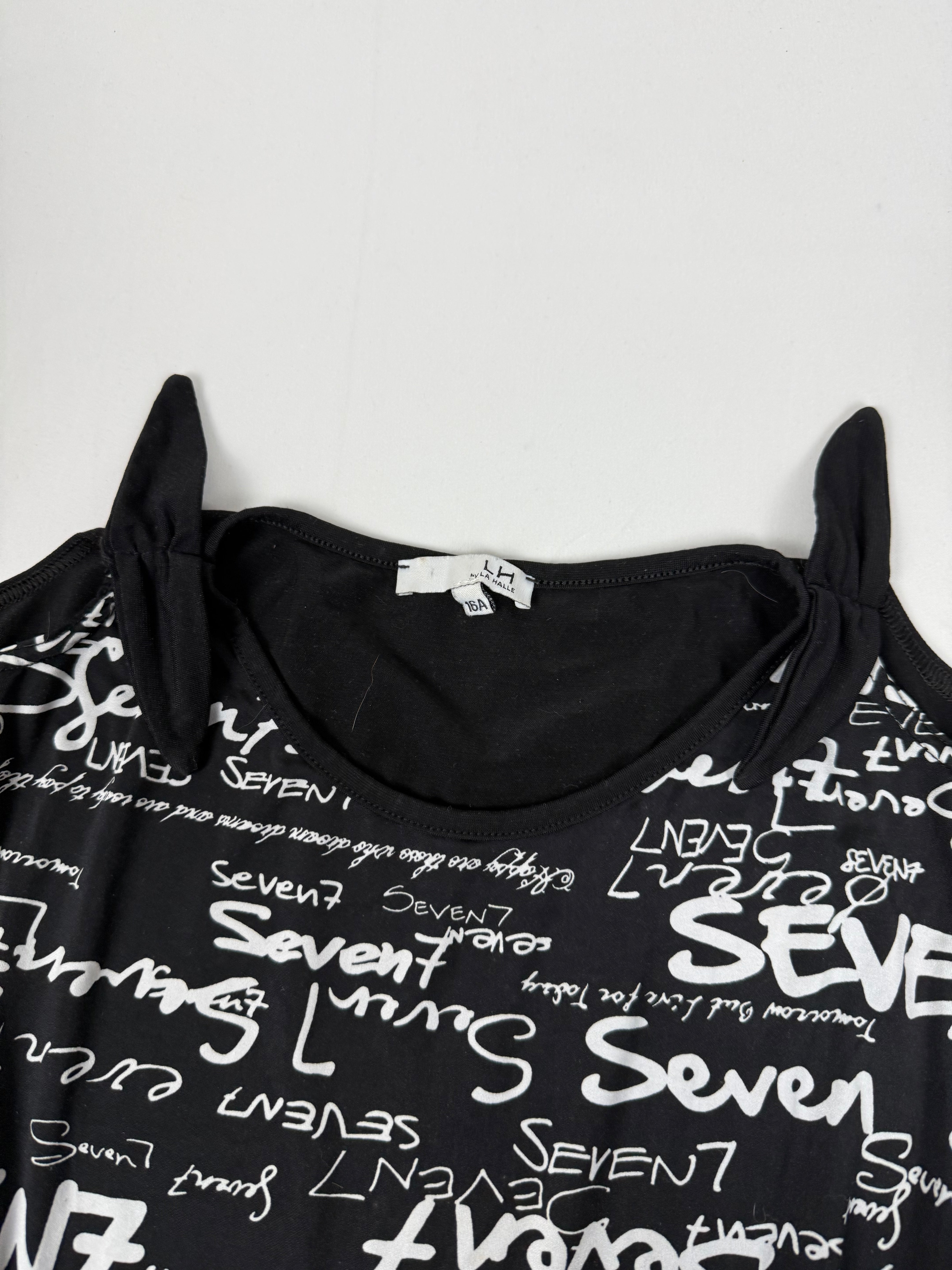 Black graphic tight fit top (S)