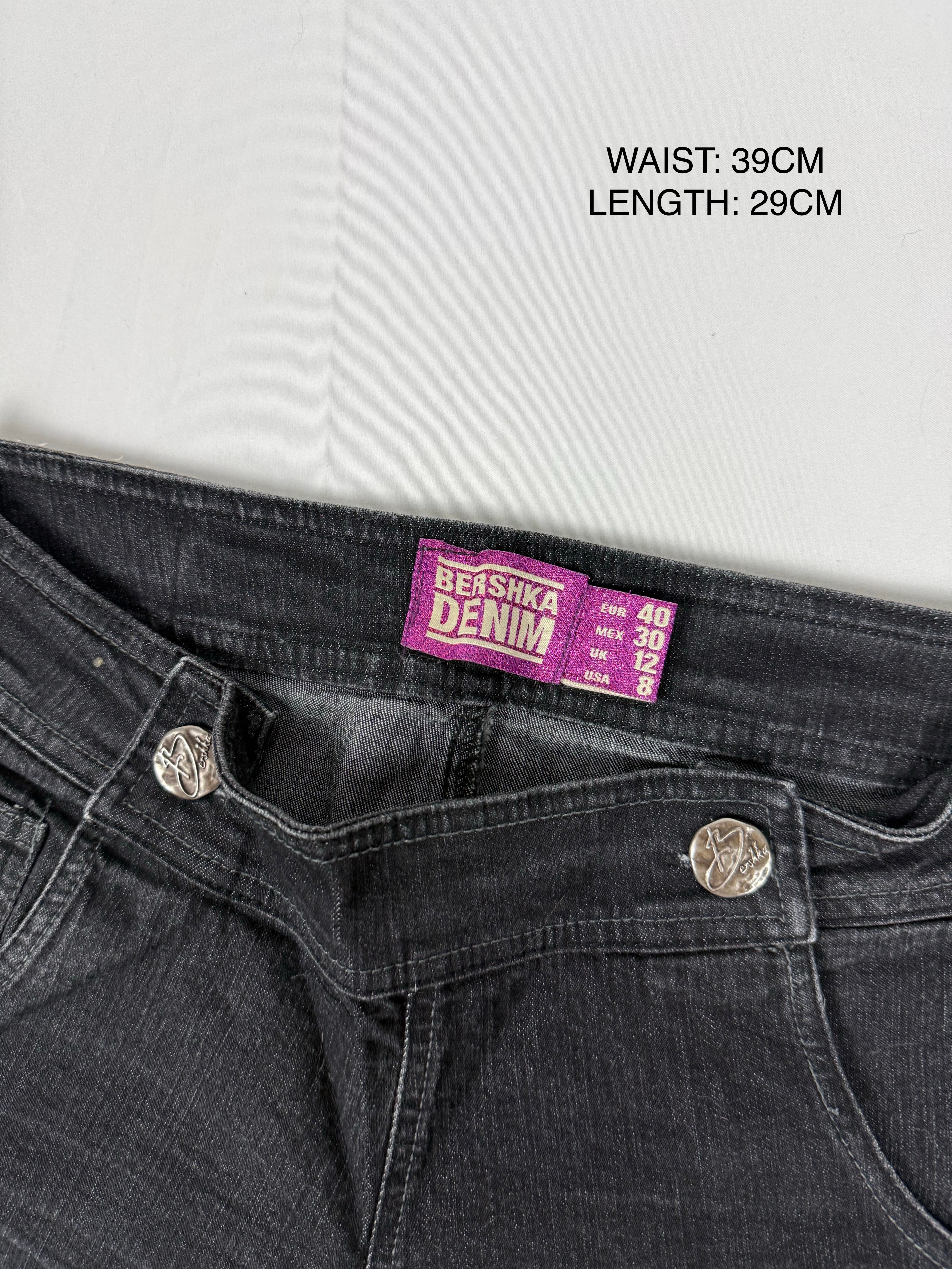 Black low rise denim mini short (L)
