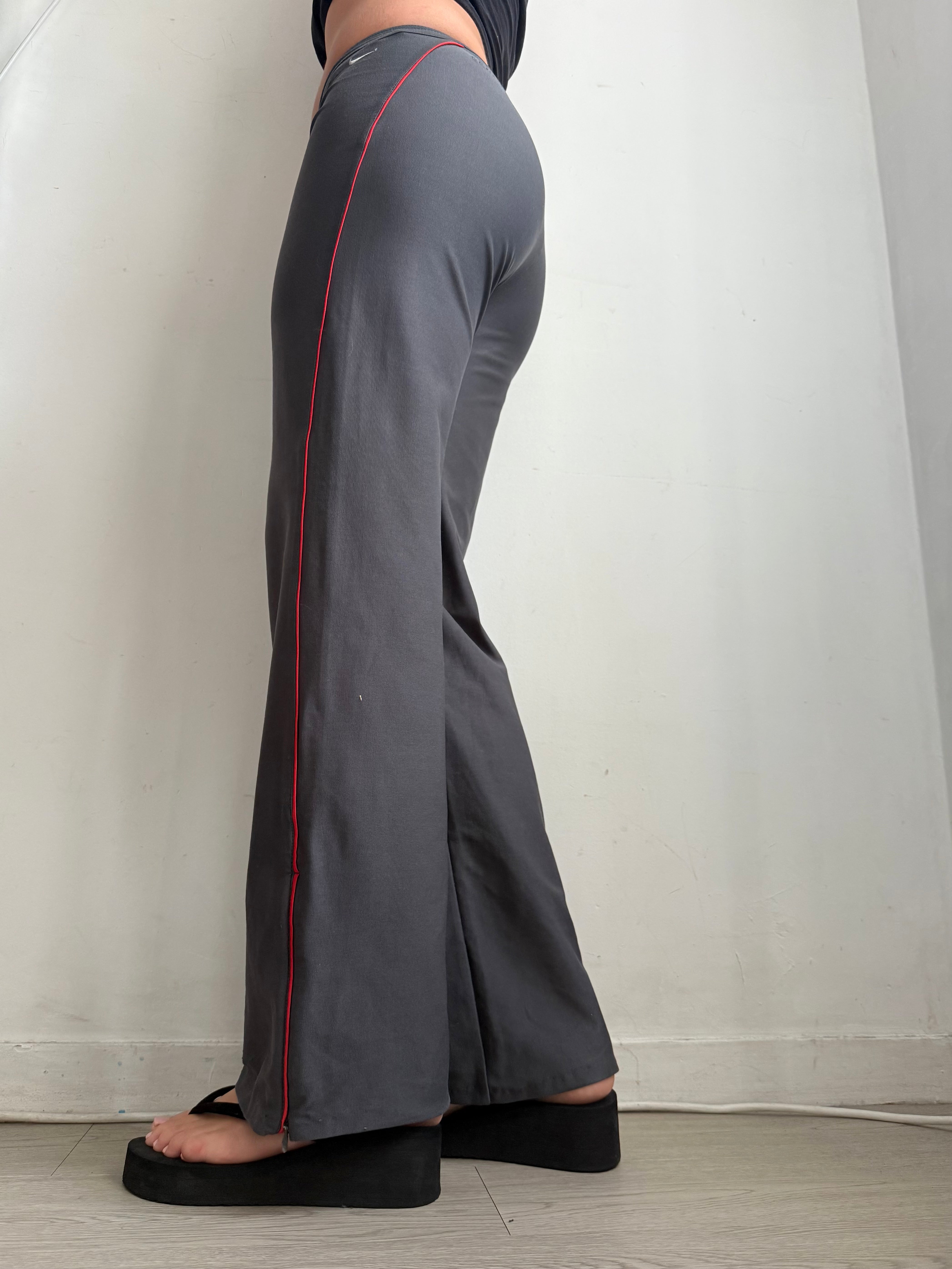 Pantalon droit taille basse en jean noir (XS)