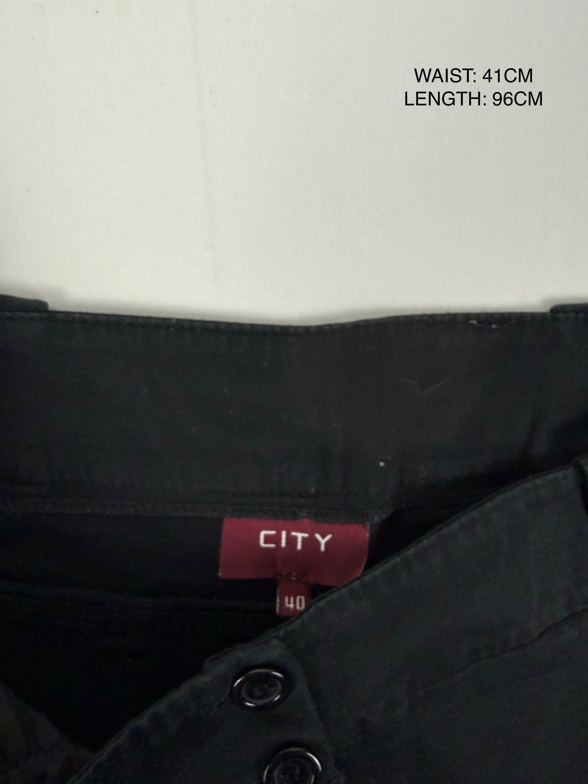 Black low waist office flare pants (L)