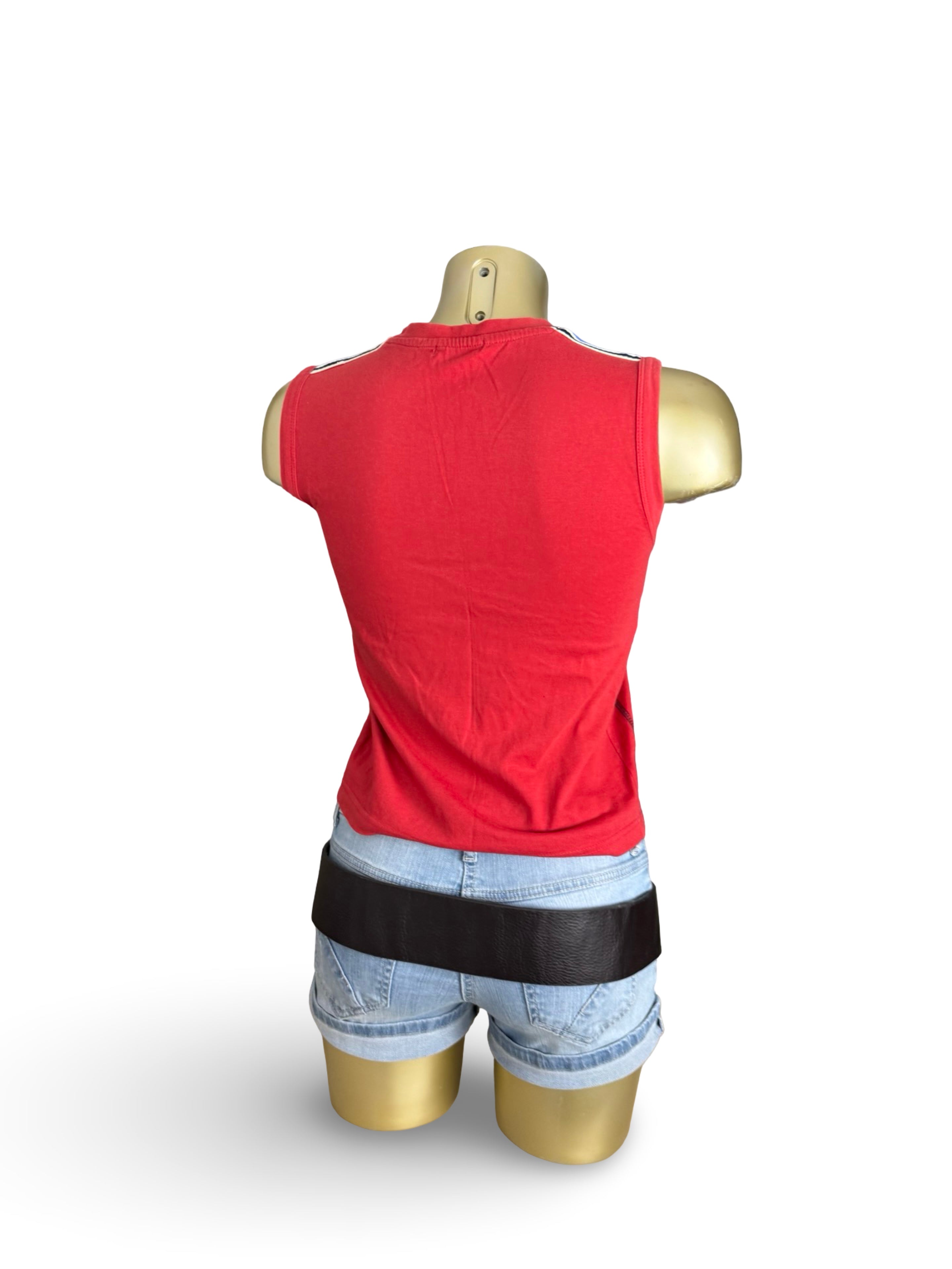 Red activewear graphic top (XS)