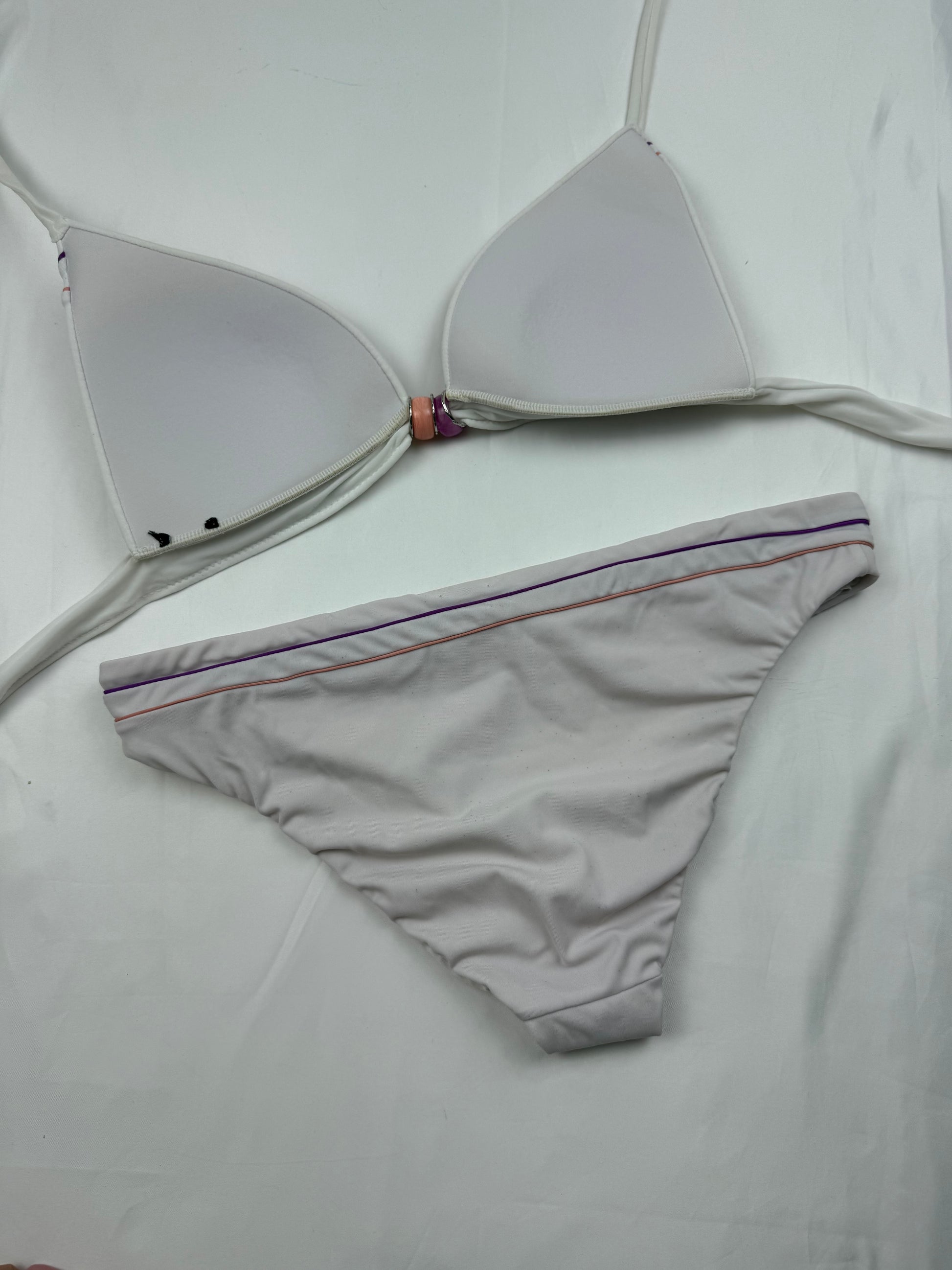 White padded bikini set (M/L)