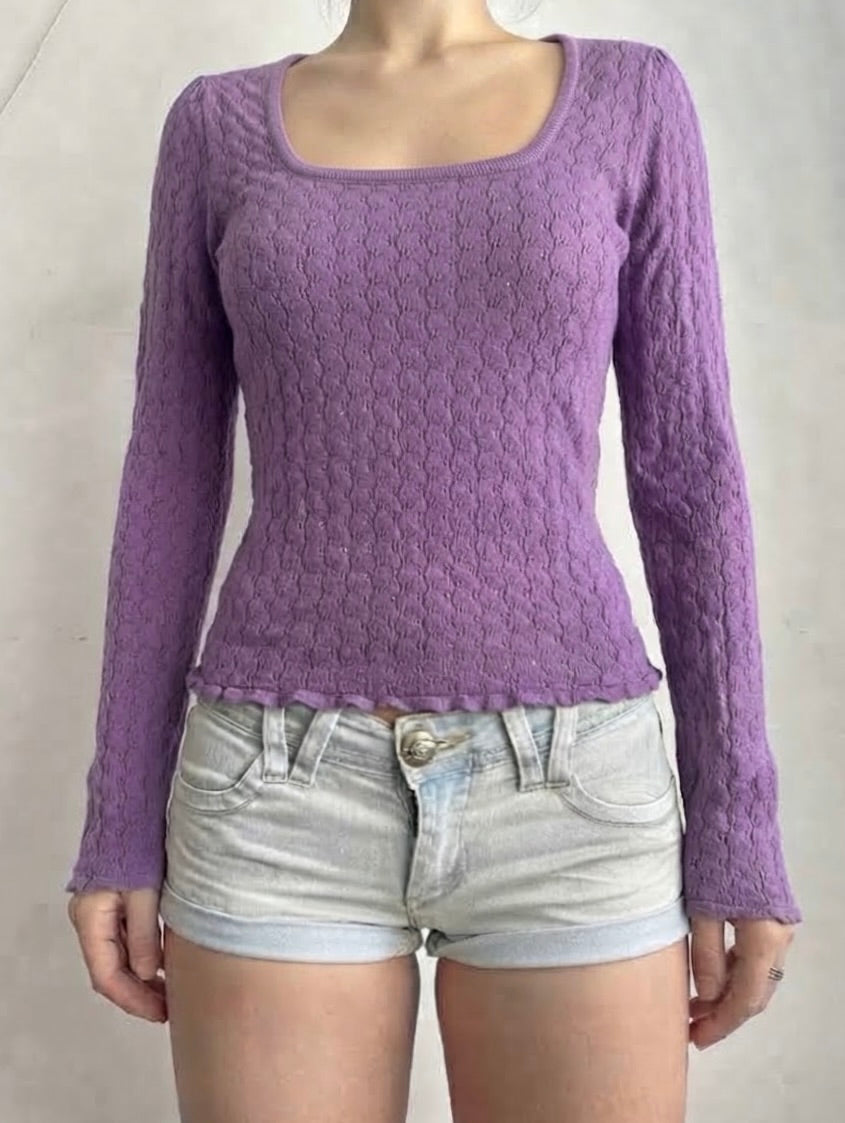 Haut à manches longues, coupe ajustée, encolure carrée, lilas violet (S)