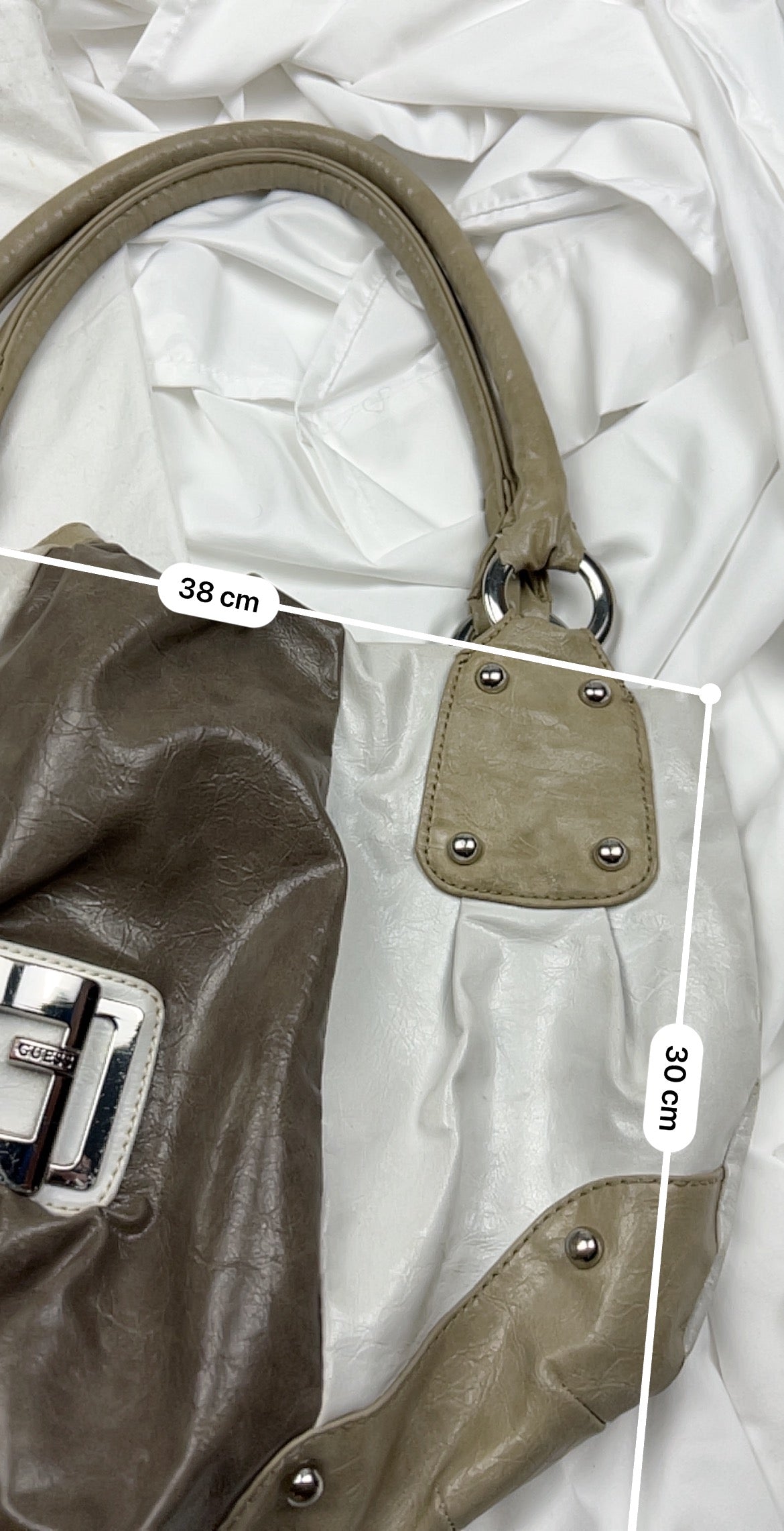 Beige monogram uni shoulder bag