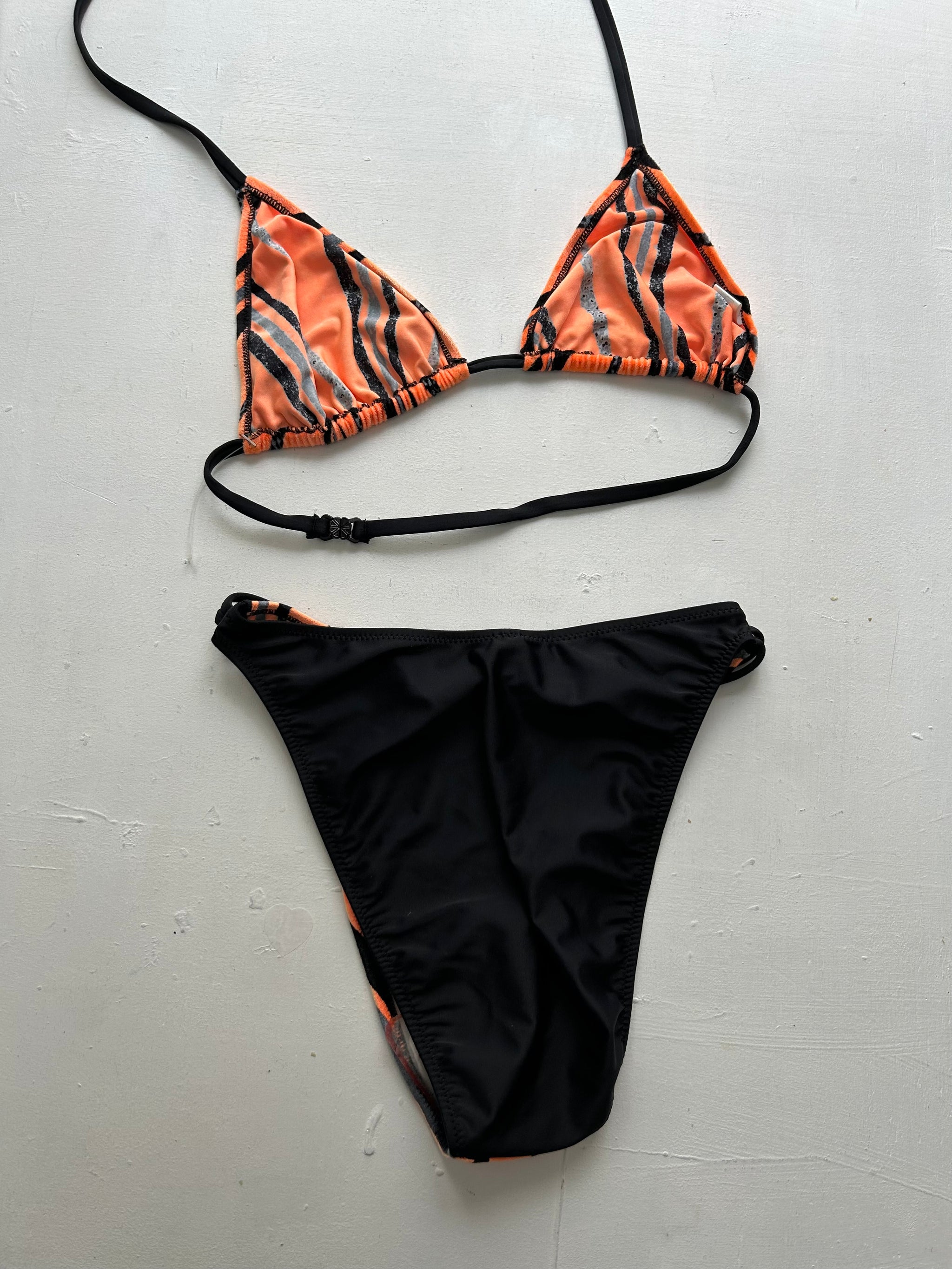 Orange velvet brand new bikini set (S/M)