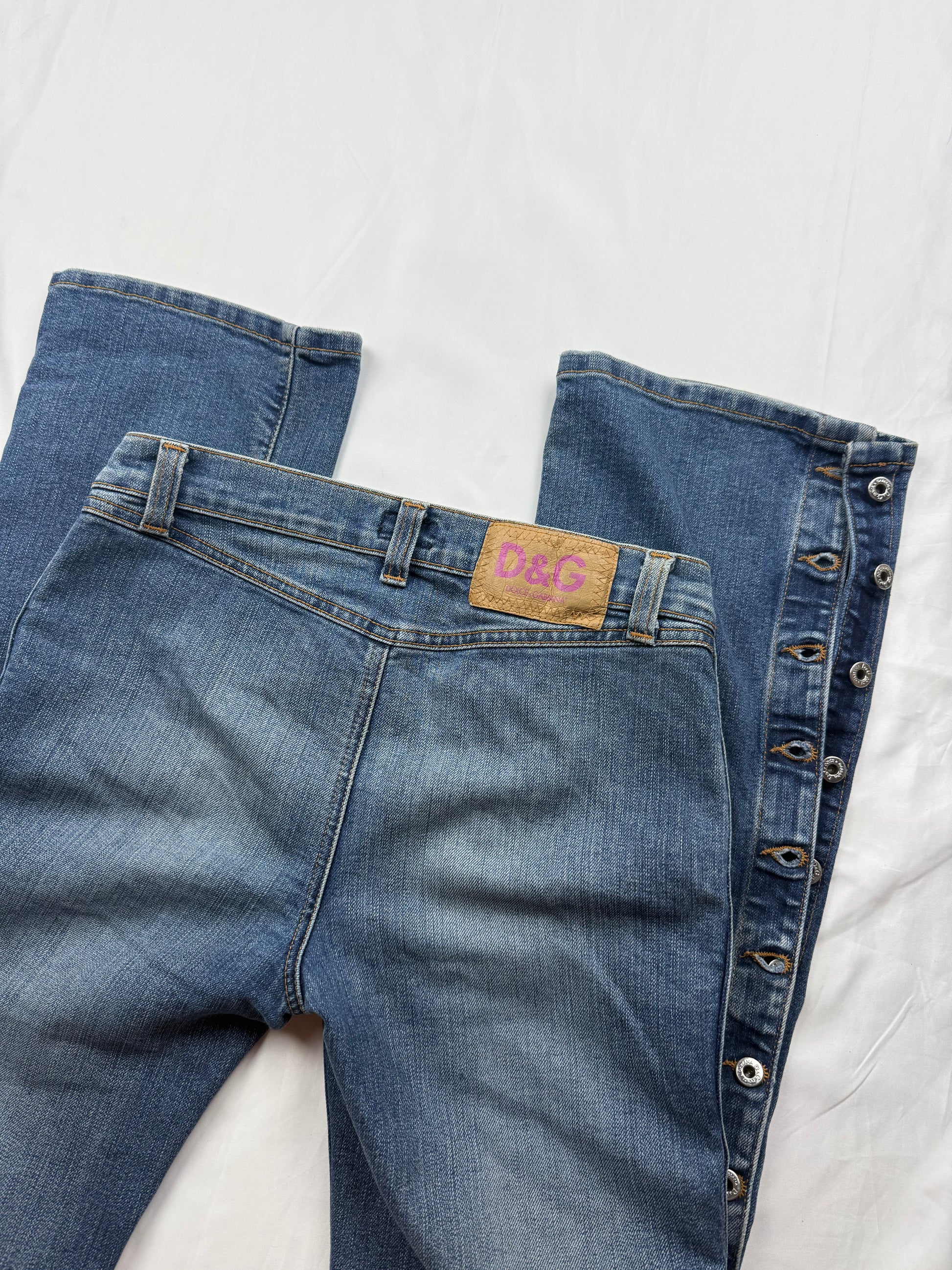 Blue denim low rise flared pants (XS)