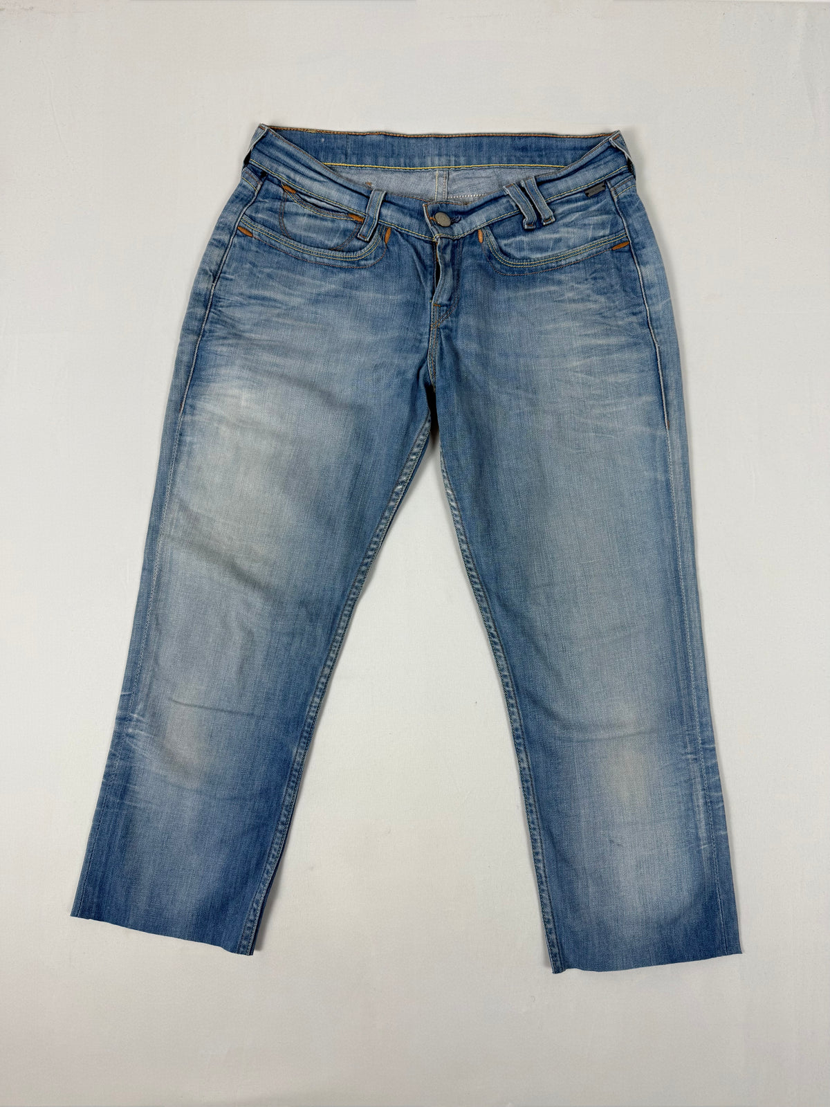 Blue denim low rise capri pants (S)