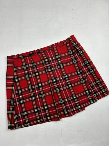 Red check print mini skirt (M)