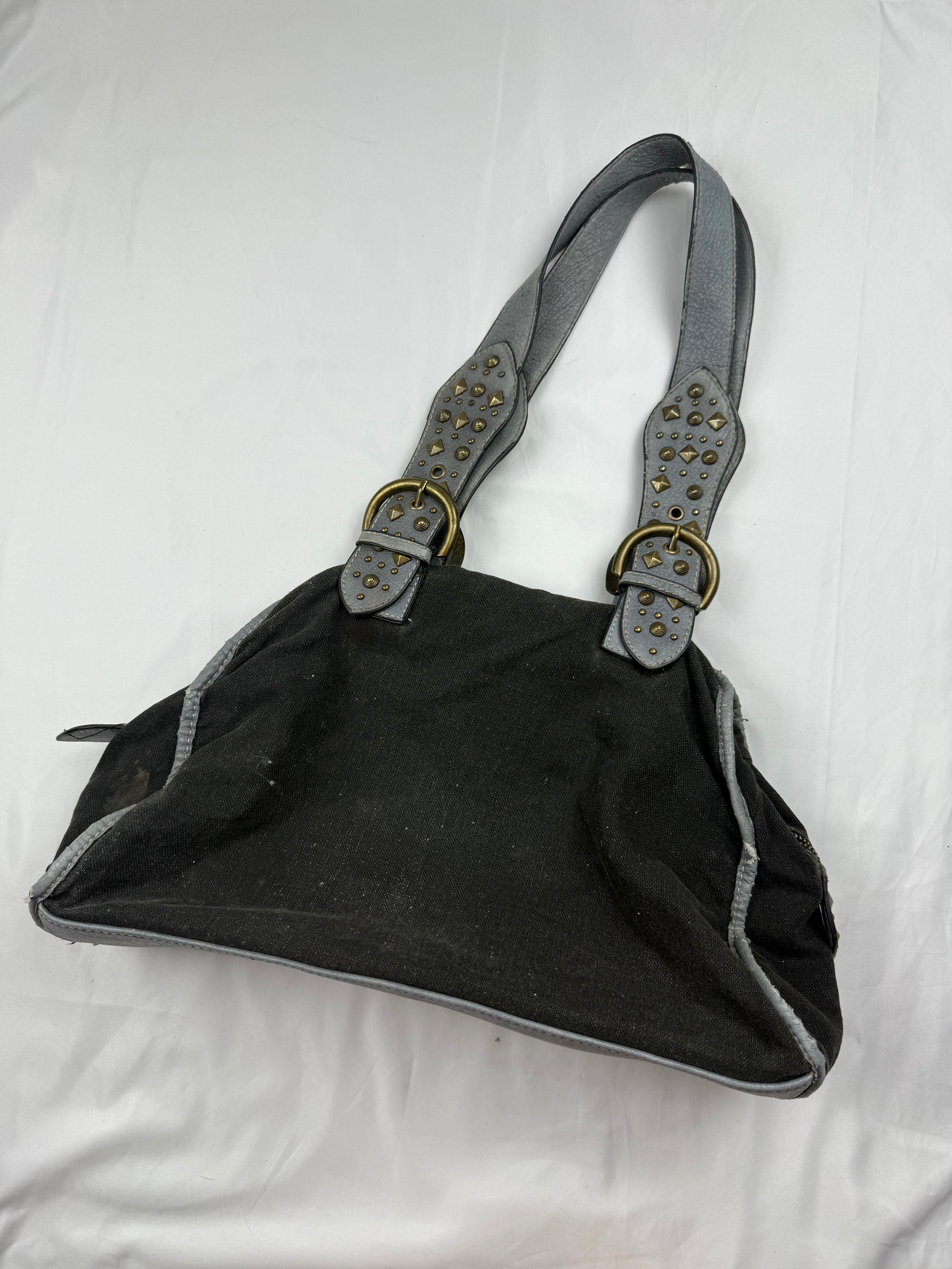 Black medium shoulder bag (32x38 cm)