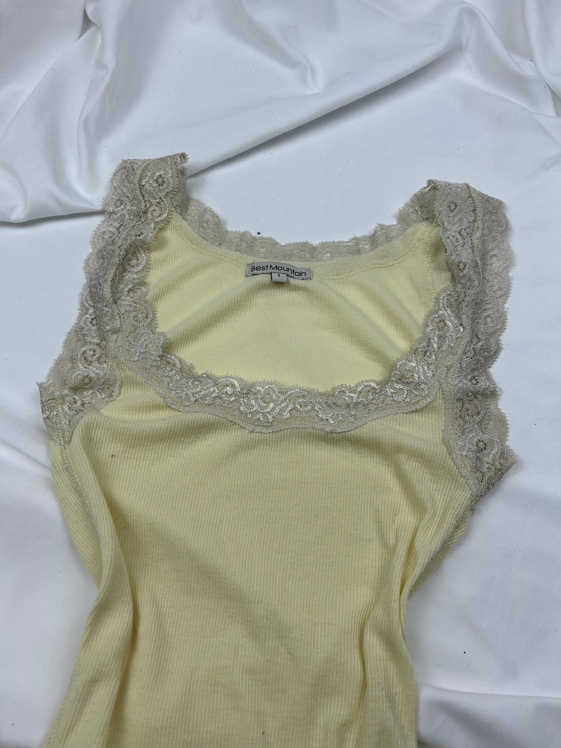 Beige cream lace detail stretchy tank top (S)