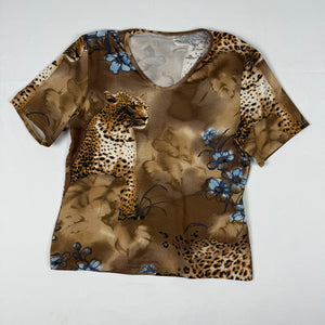 Beige cheetah graphic print  tee (XL)