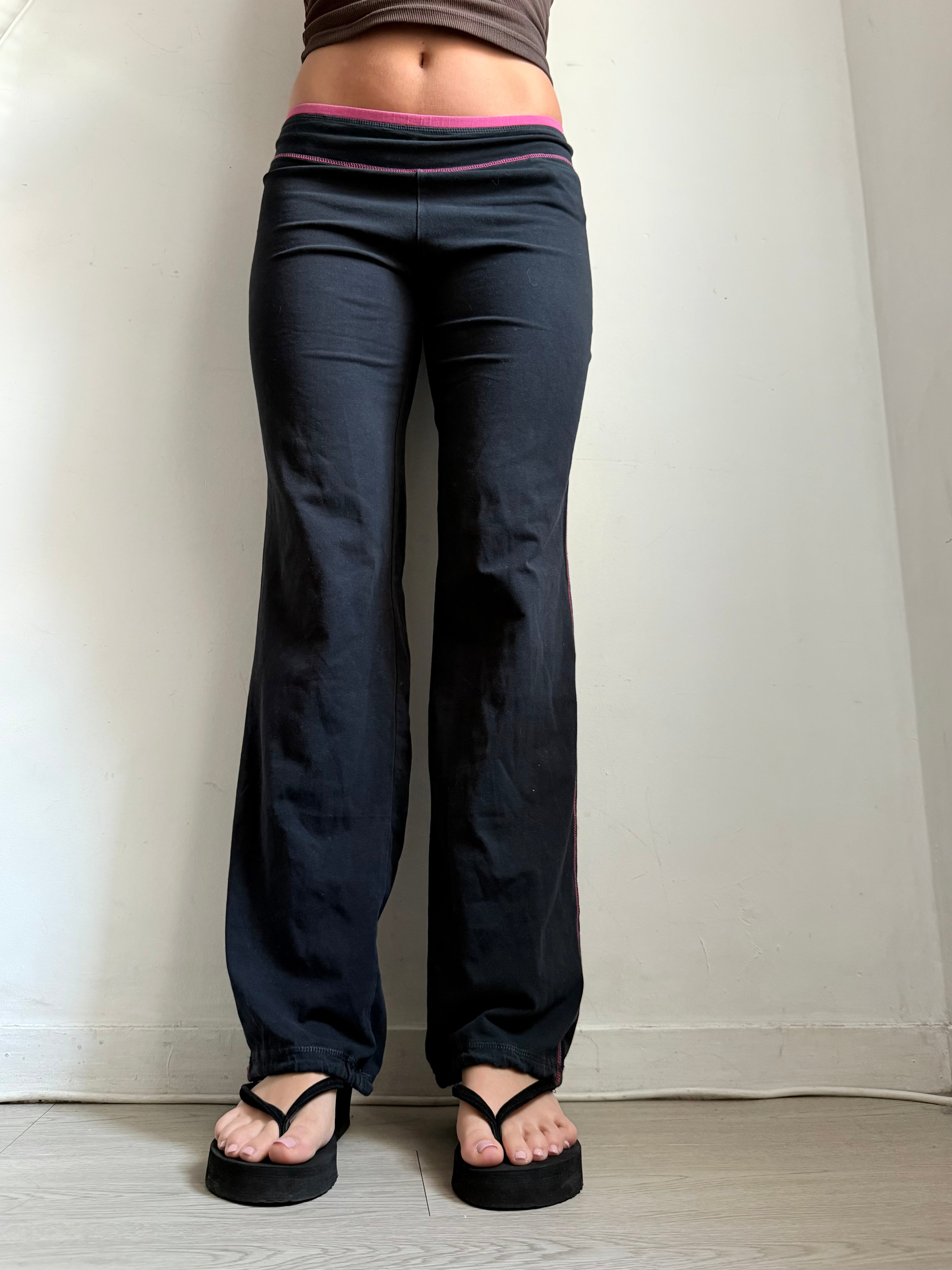 Pantalon droit taille basse en jean noir (XS)
