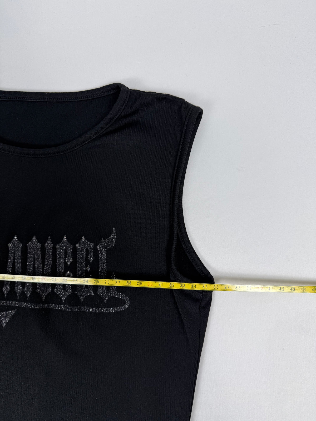Black graphic top (S)