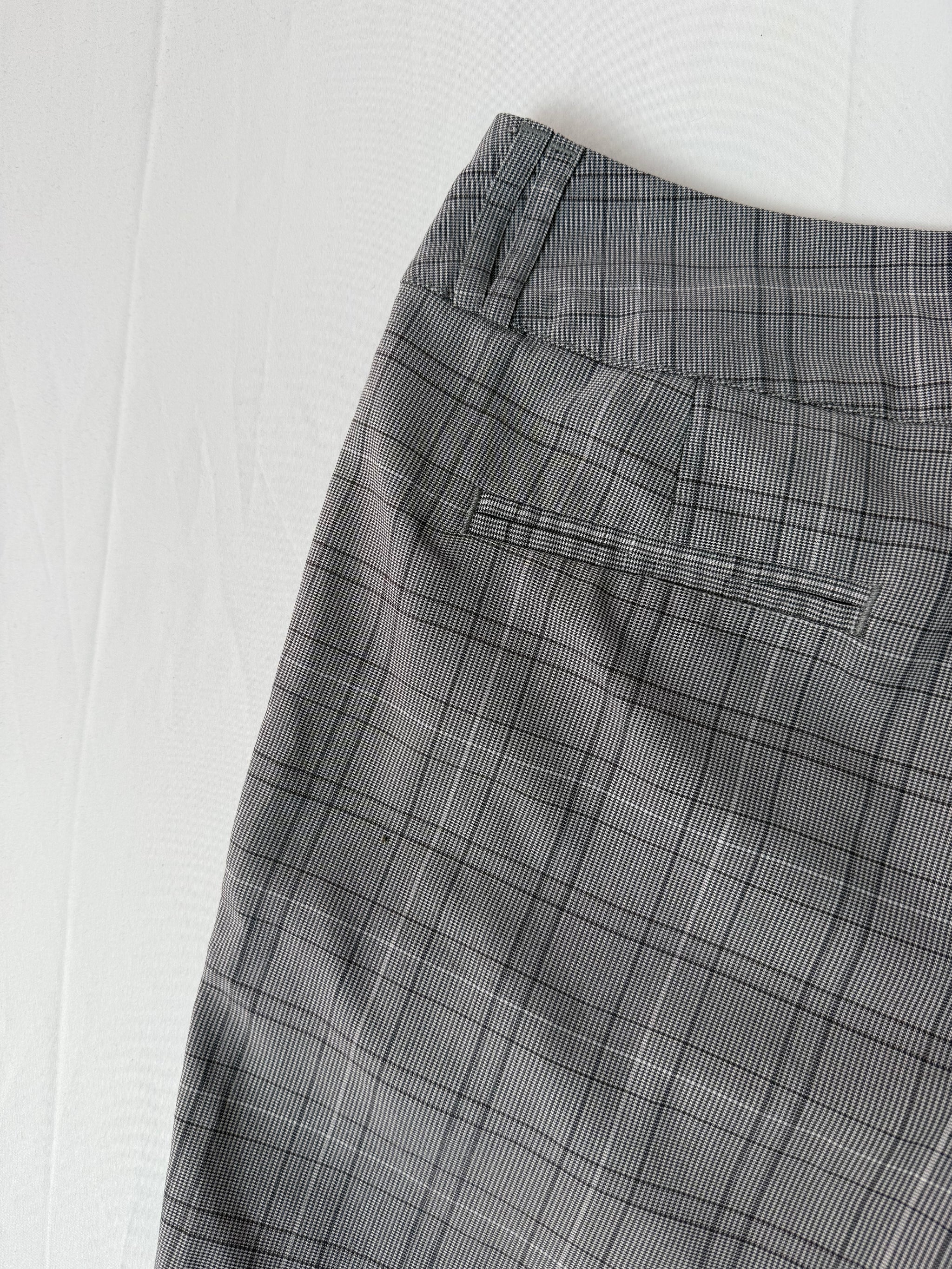 Grey check print low rise mid short (S)