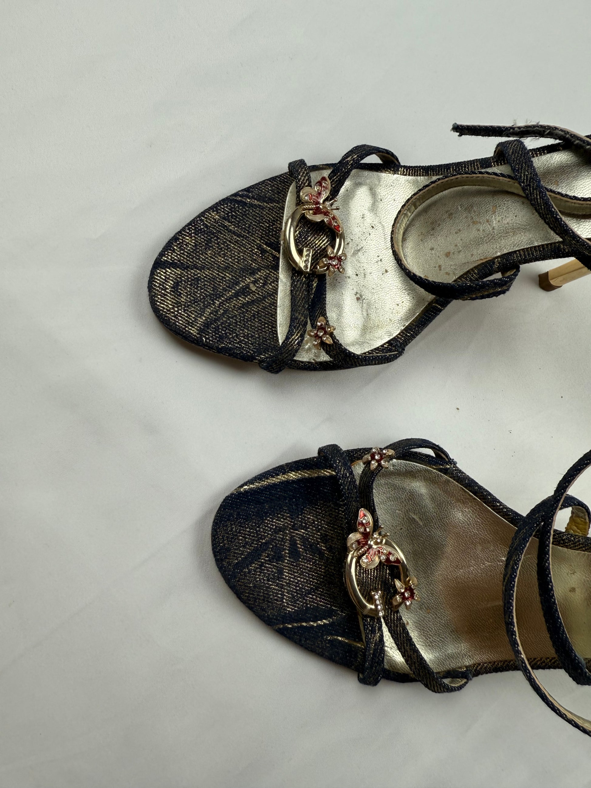 Navy butterfly charms heels (37)