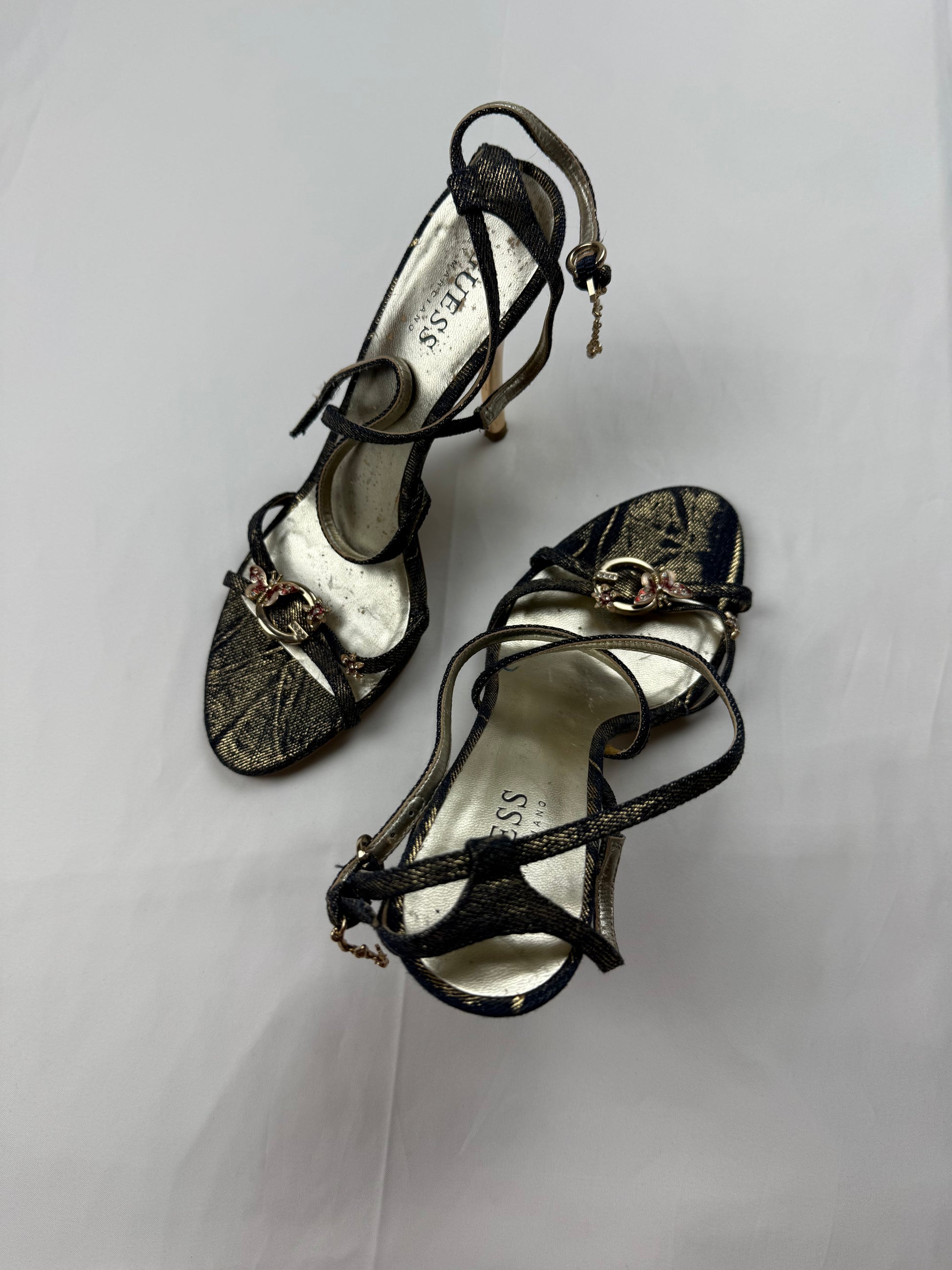 Navy butterfly charms heels (37)