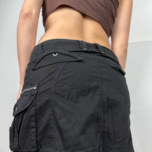 Black cargo cotton low rise mini skirt (M/L)