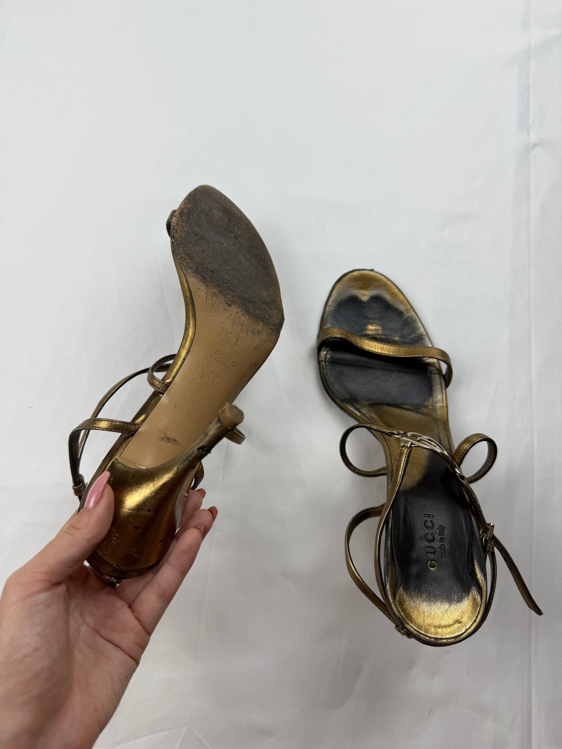 Metallic brown leather heels with gold GG buckle (39)
