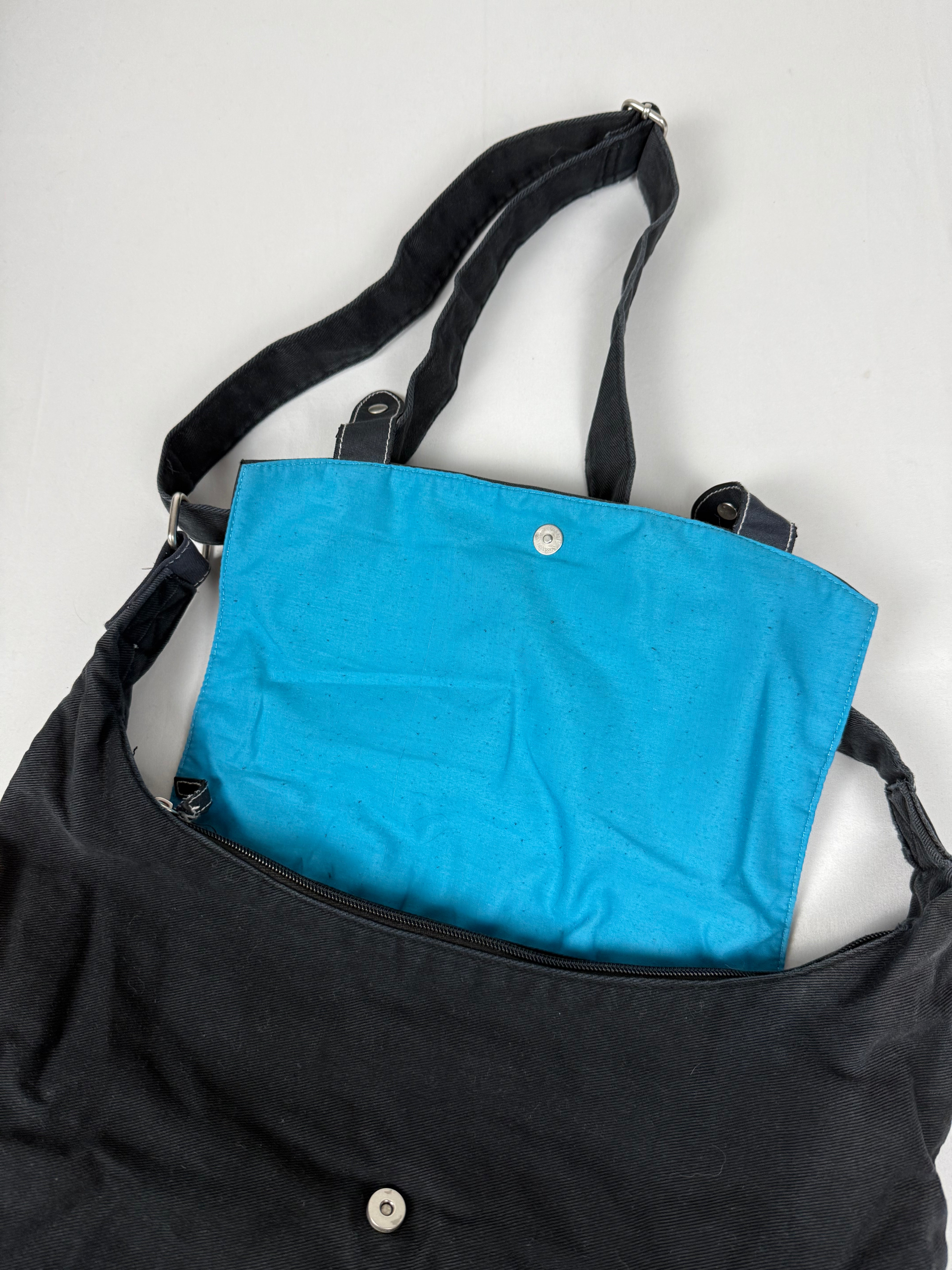 Black besace bag + matching wallet (40x25cm)