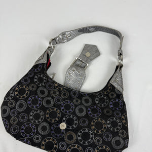 Black buckle shoulder bag (20x37 cm)
