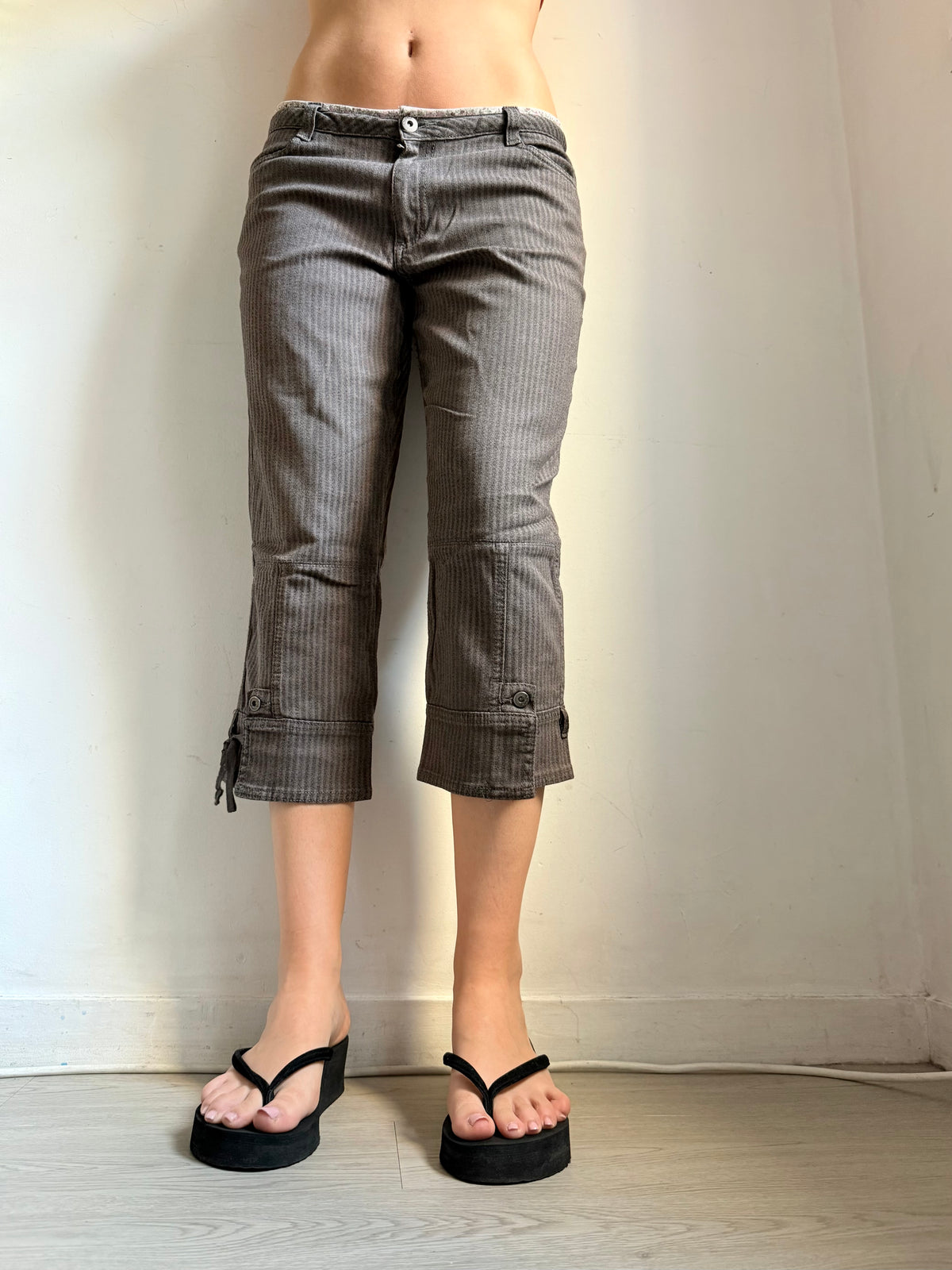 Pantalon droit taille basse en jean noir (XS)