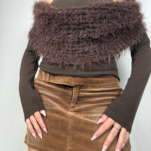 Brown faux fur neck off shoulder long sleeves top (S/M)