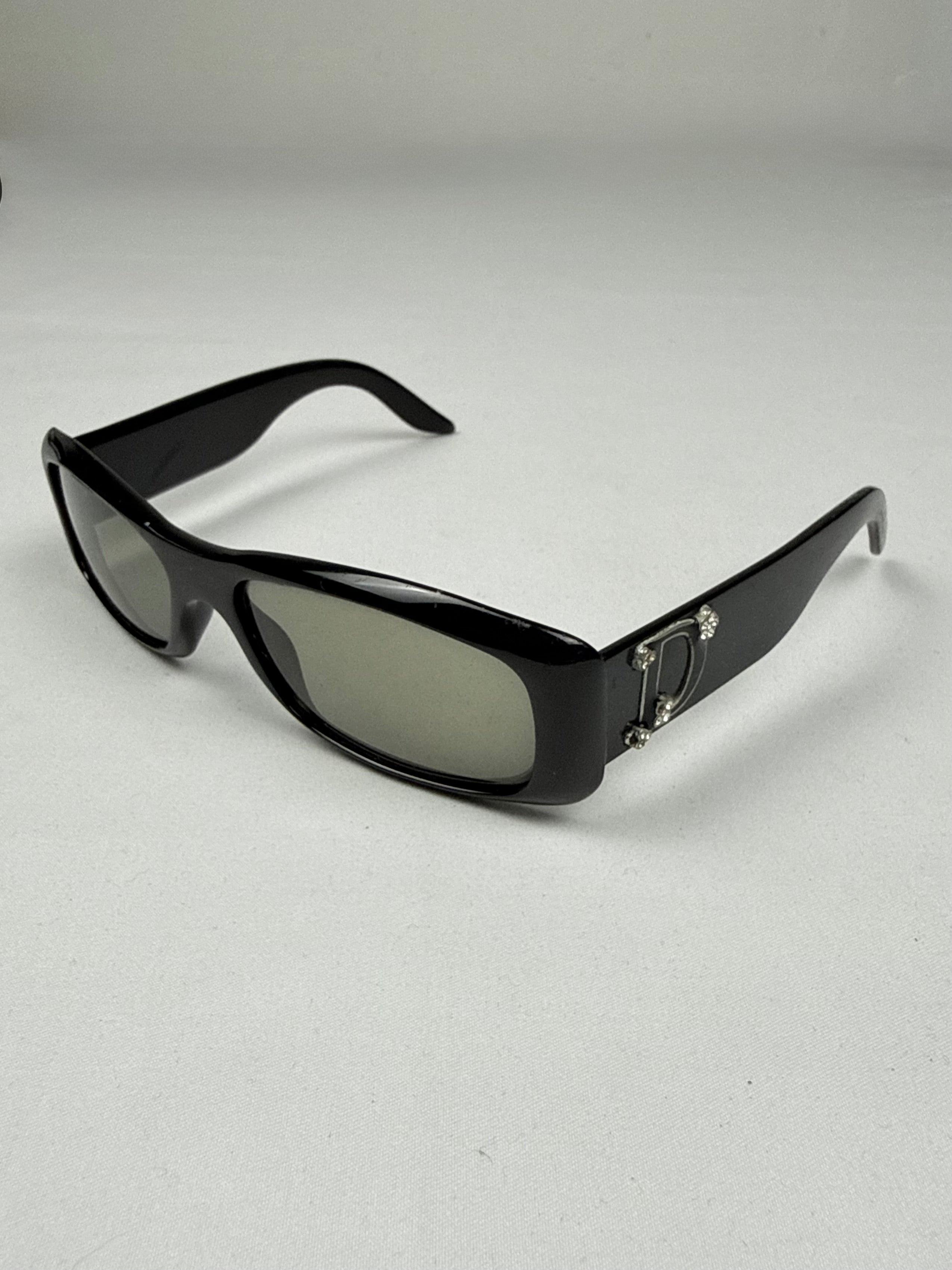 Black rhinestones sunglasses