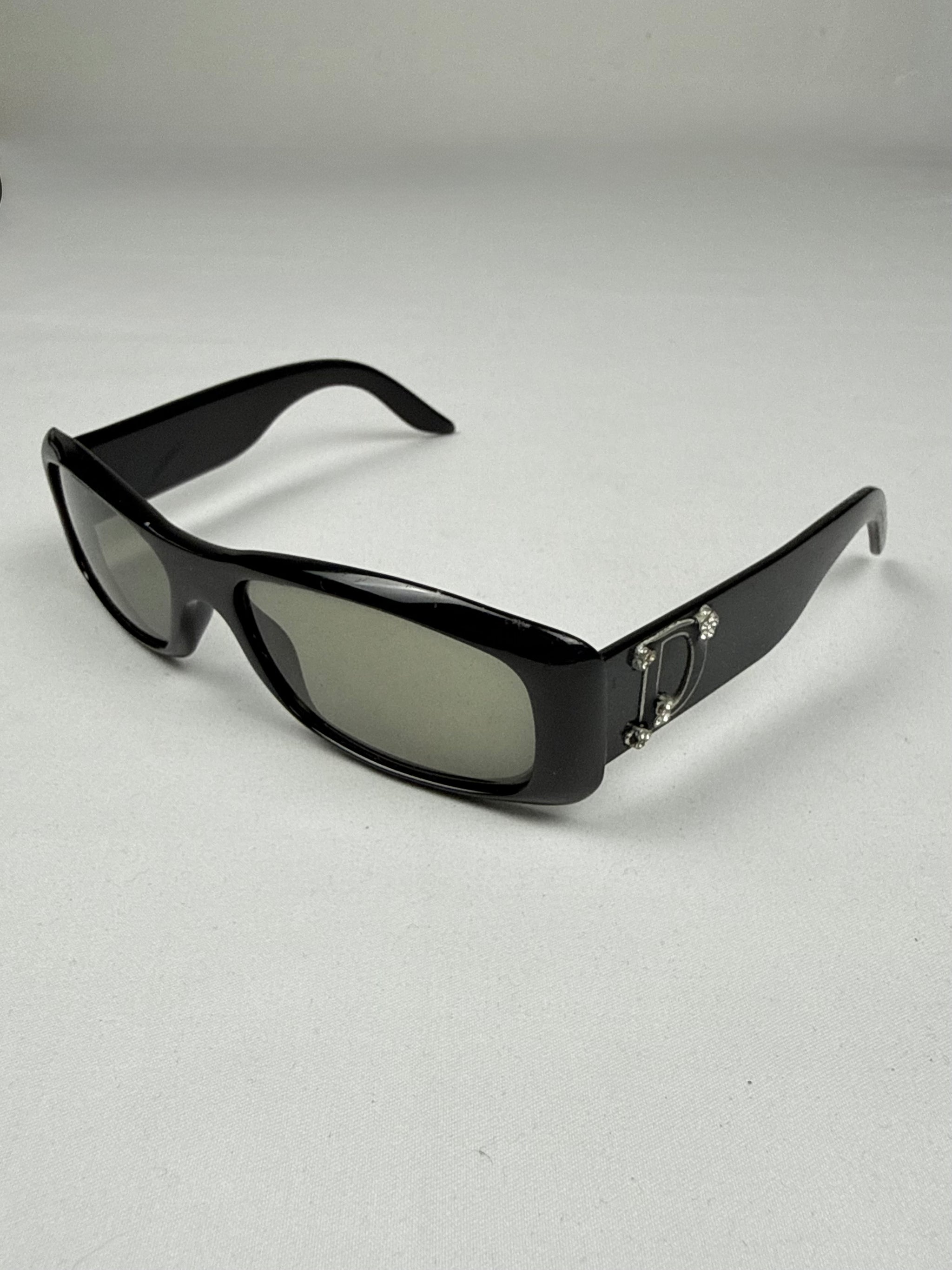 Black rhinestones sunglasses