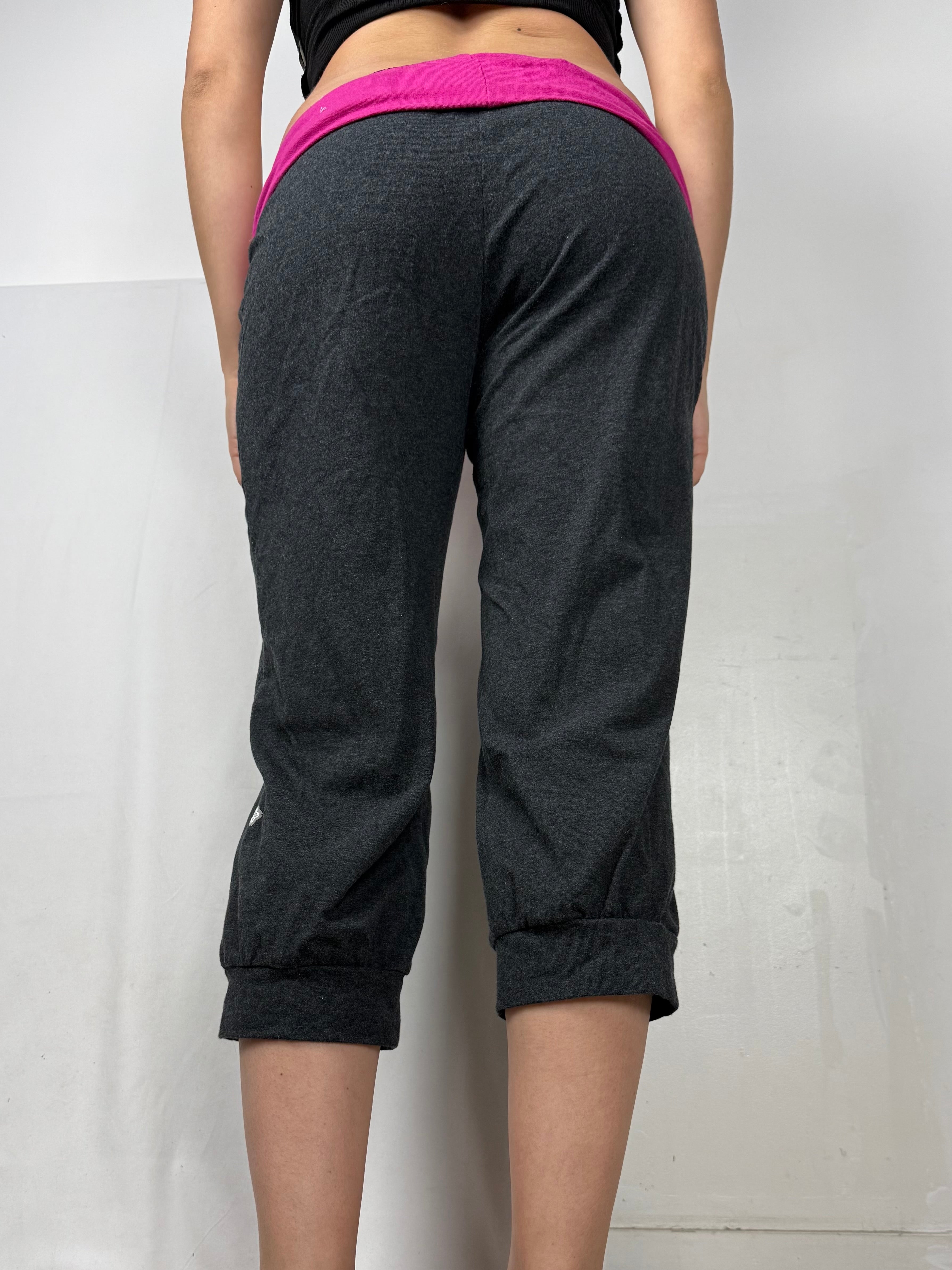 Grey & pink low waist capri joggers pants (L)