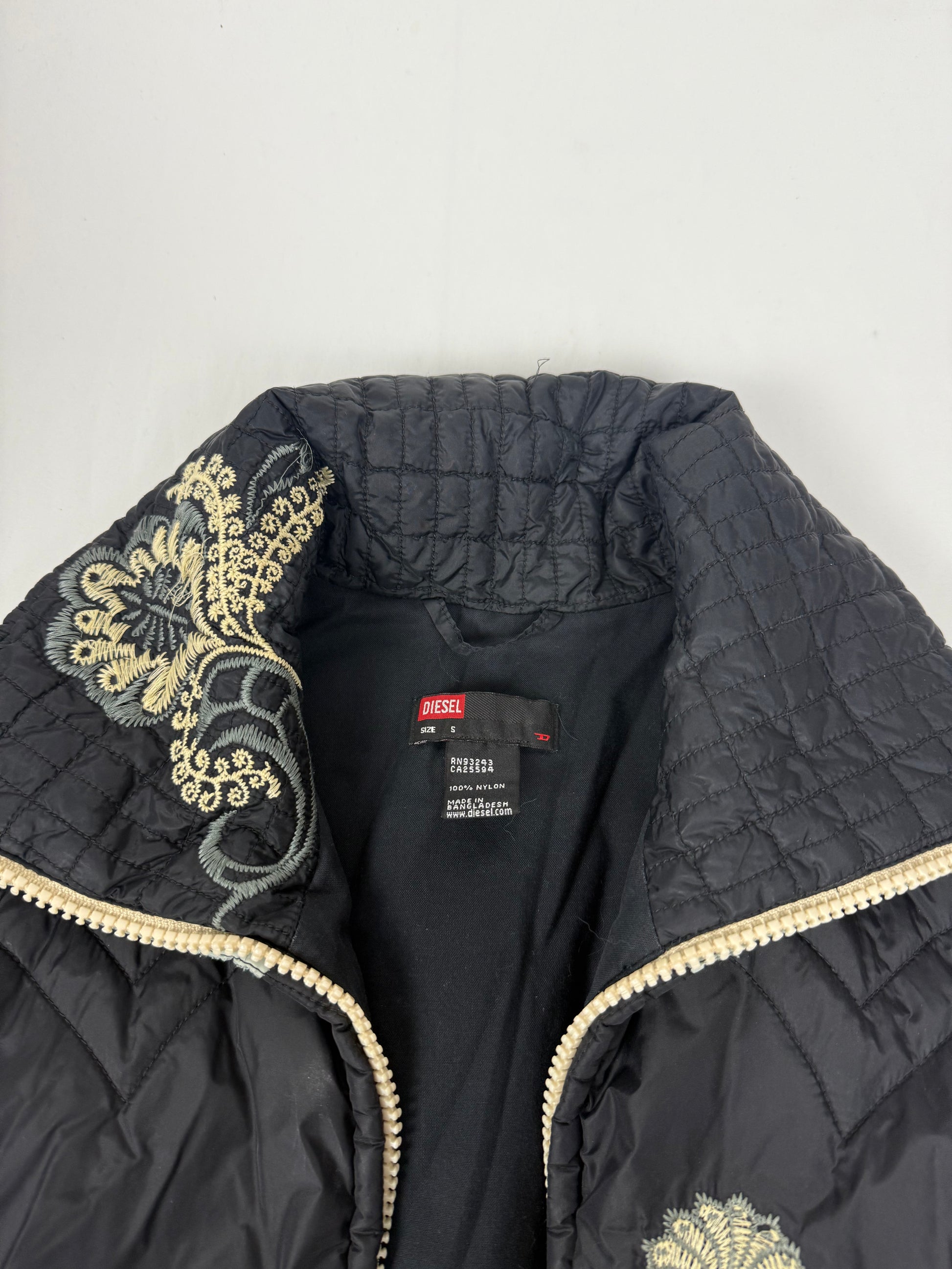 Khaki embroidered floral puffer jacket (S)