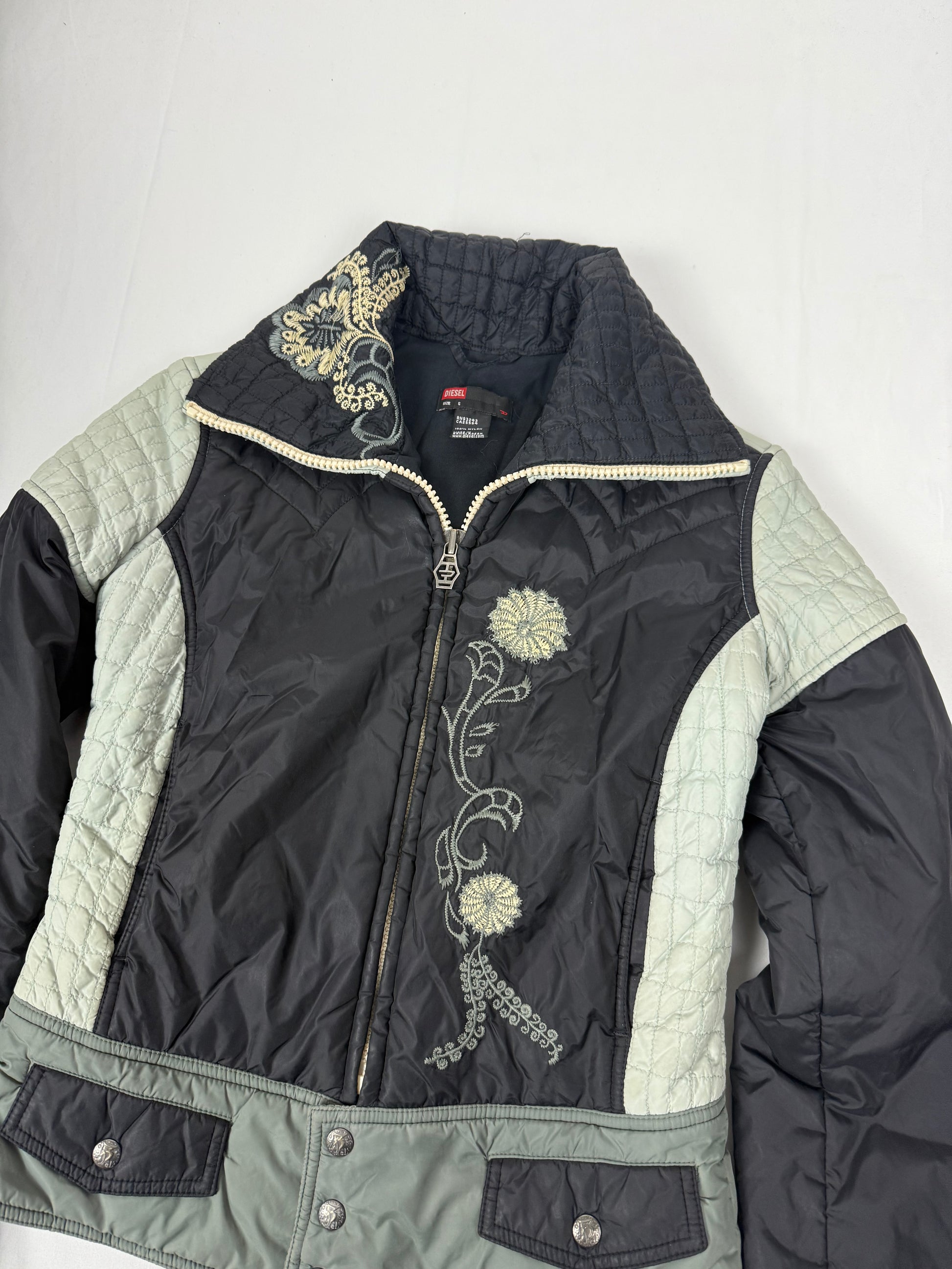 Khaki embroidered floral puffer jacket (S)