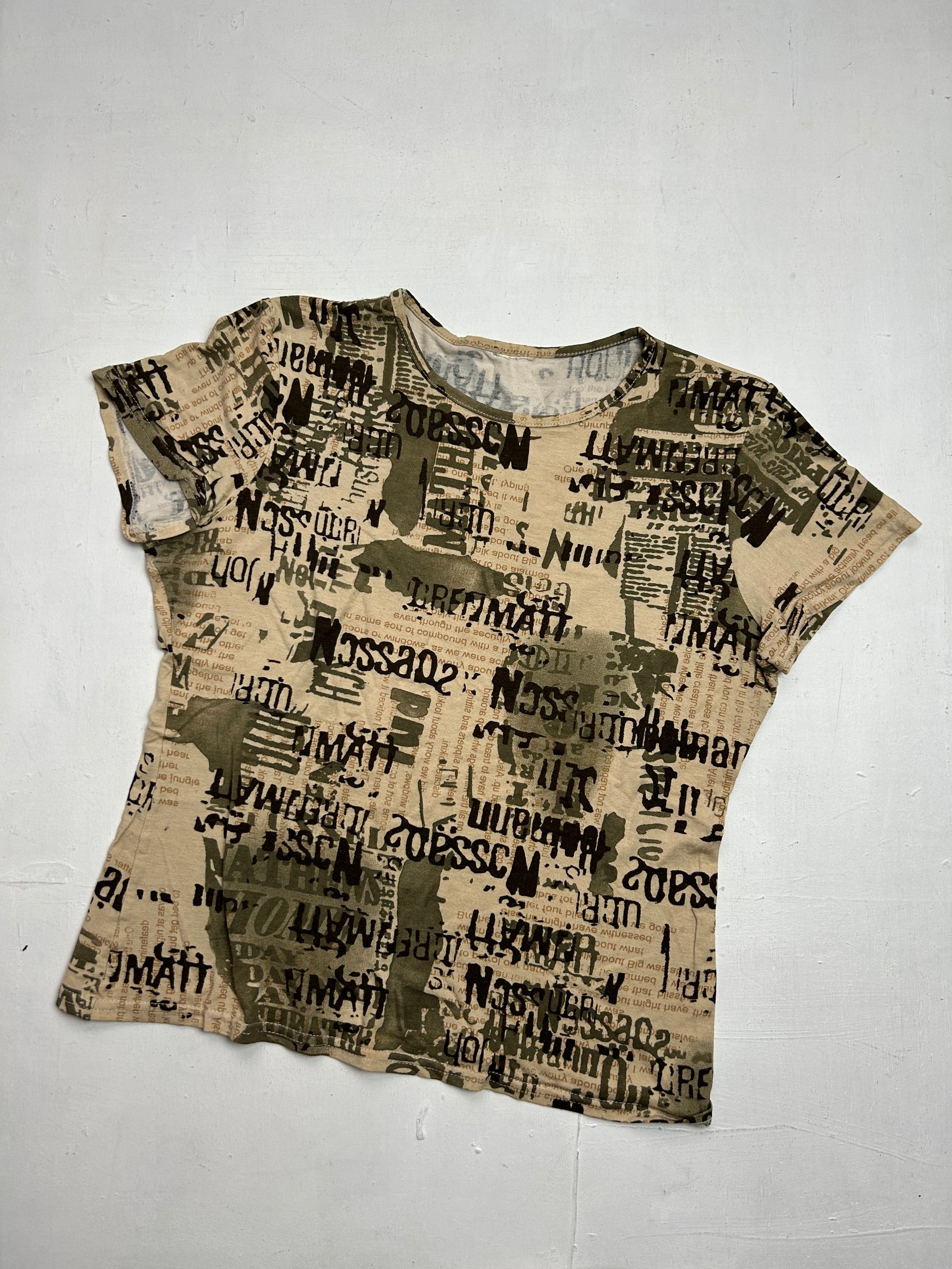 Khaki graphic print stretchy tee  (S/M)