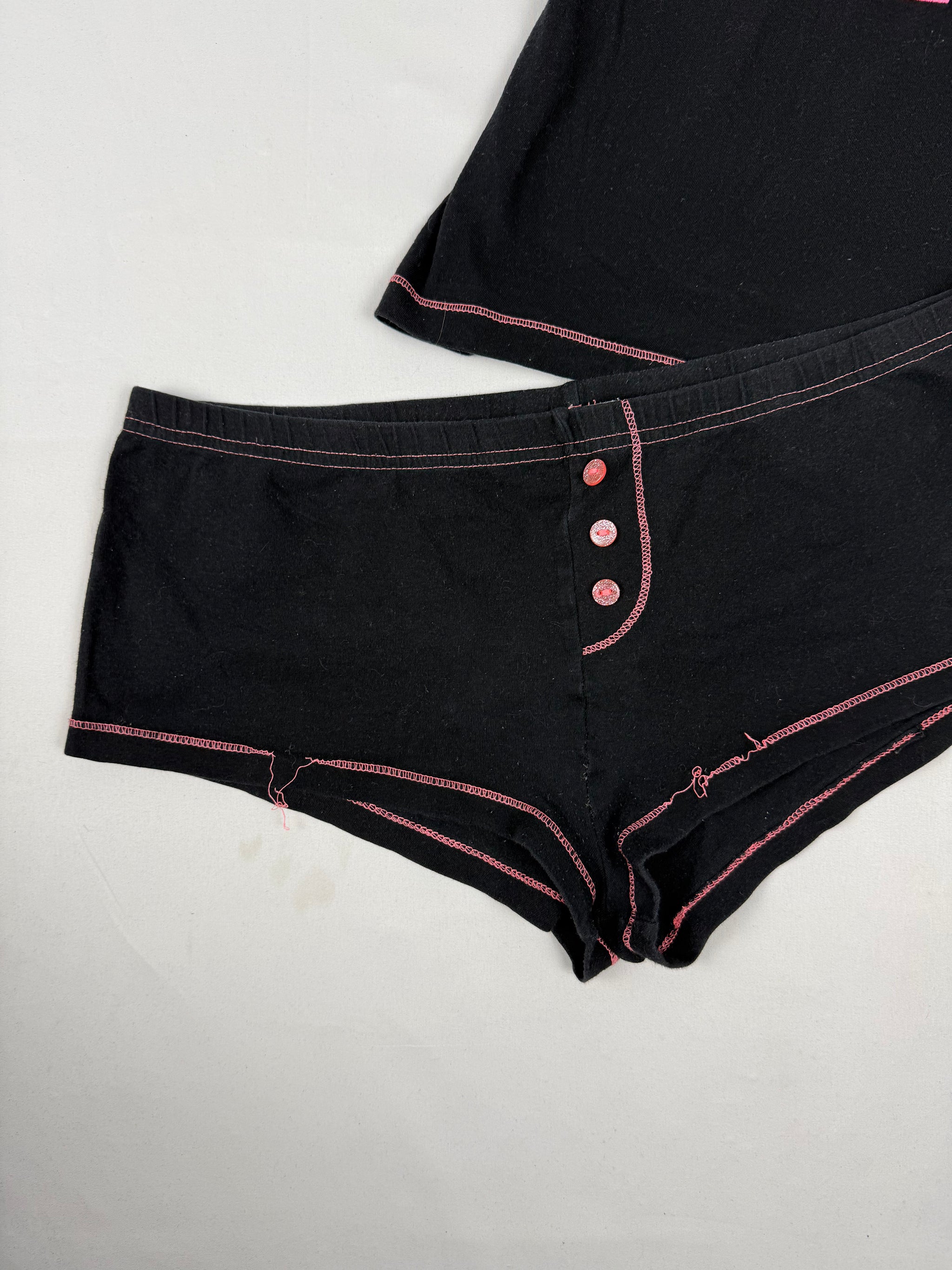 Black graphic activewear shorty + top set (L)