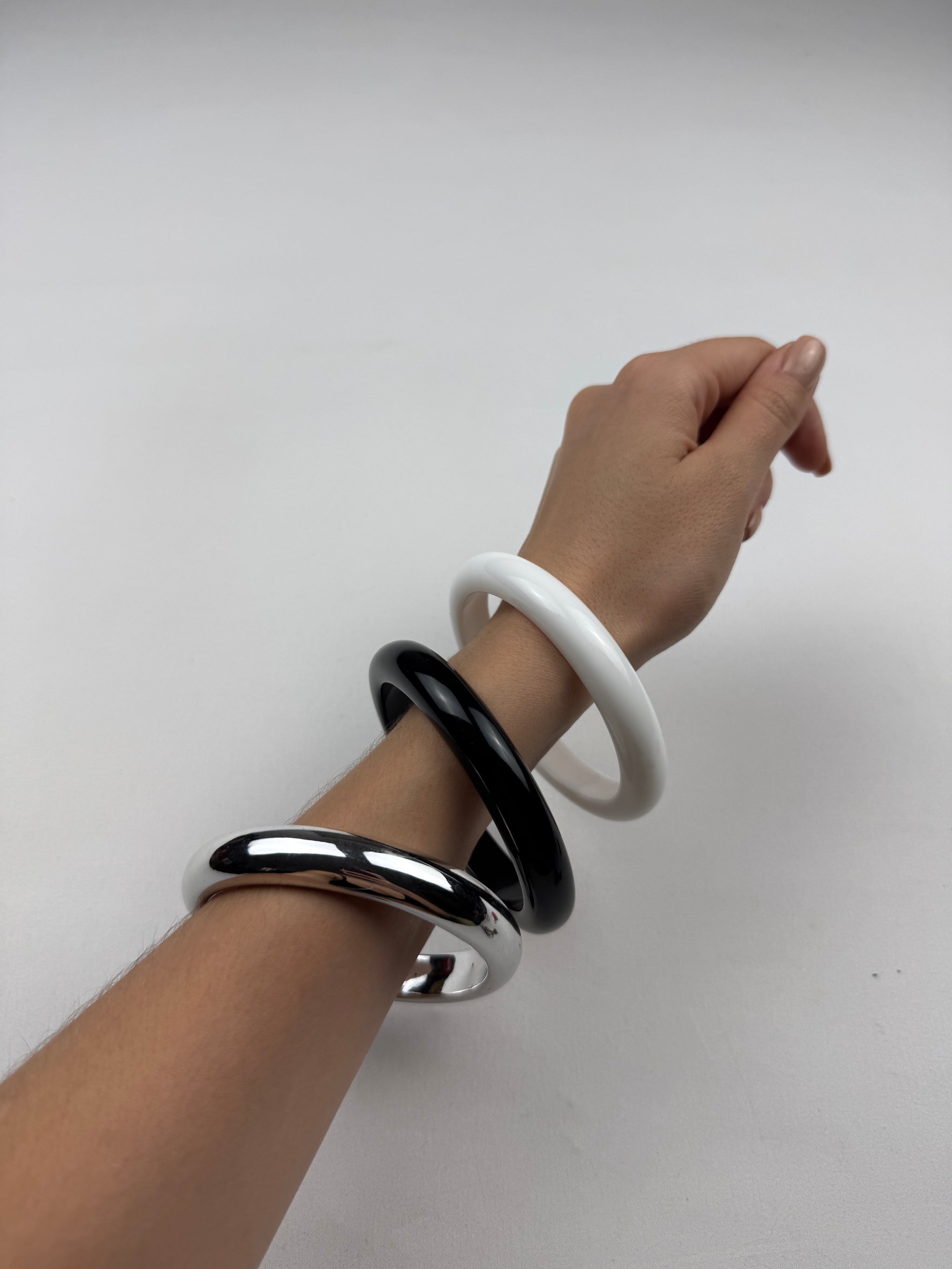 Set of 3 inox bangle bracelets