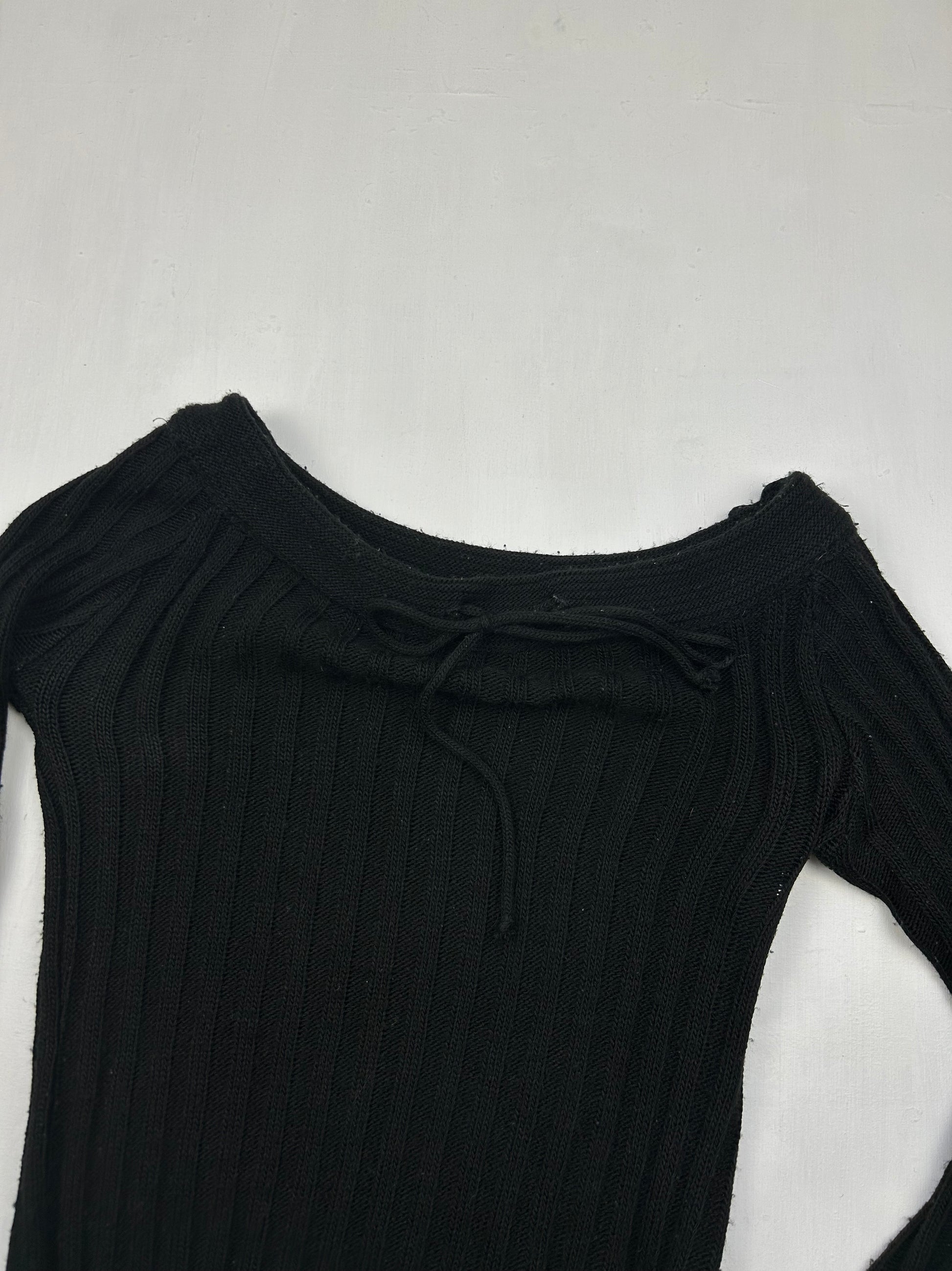 Black bardot  jumper (S)