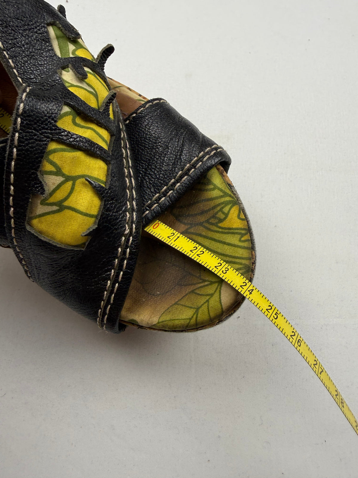 Black leather wedge heels (37)