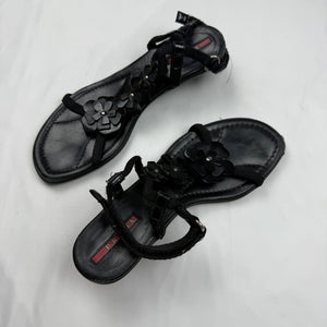 Black flower appliquée kitten heels sandals (37)