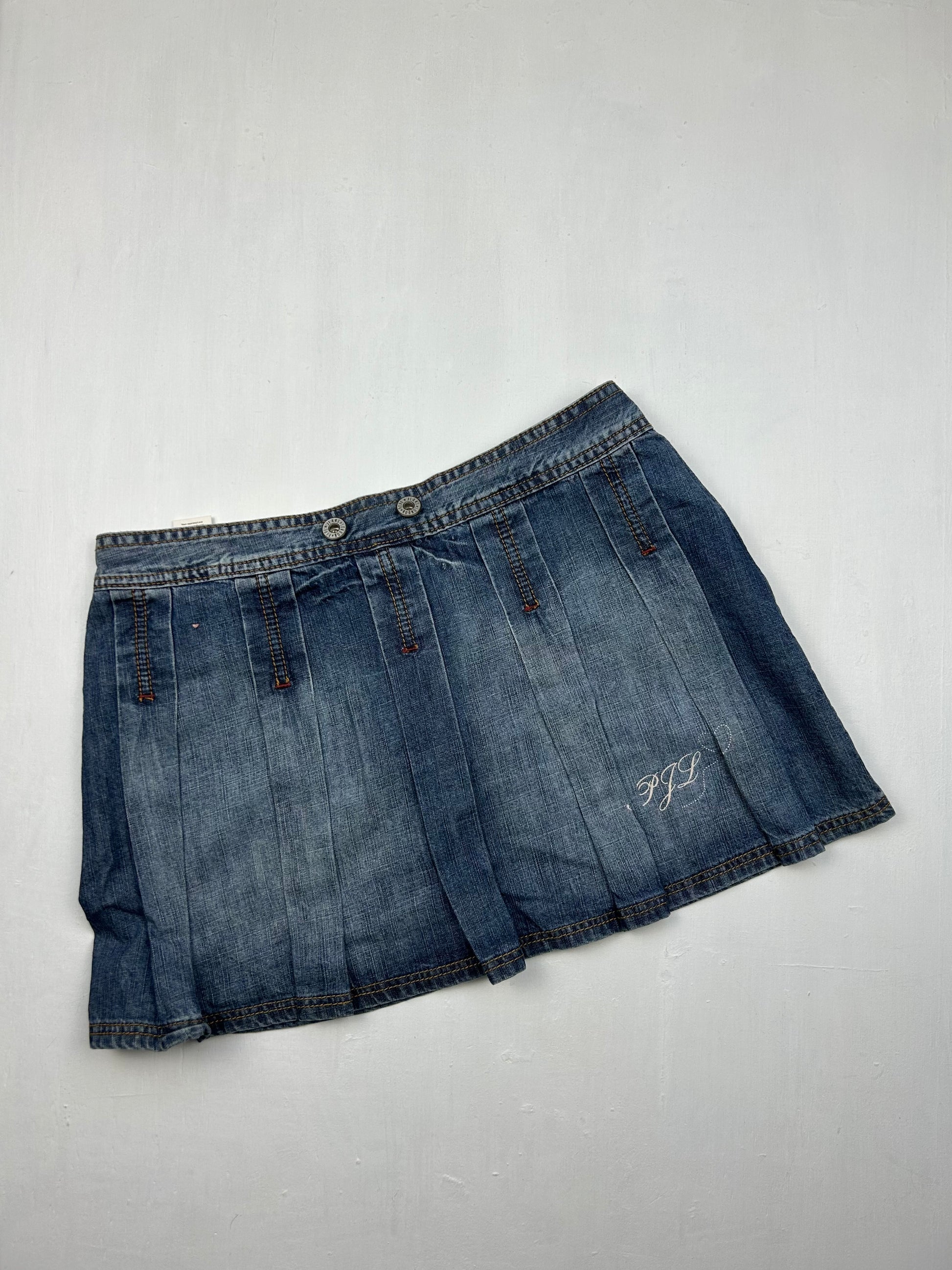 Blue denim  low rise mini skirt (S)