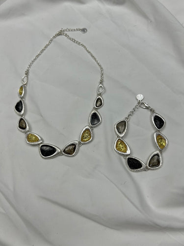 Silver stainless steel pearls necklace + bracelet set