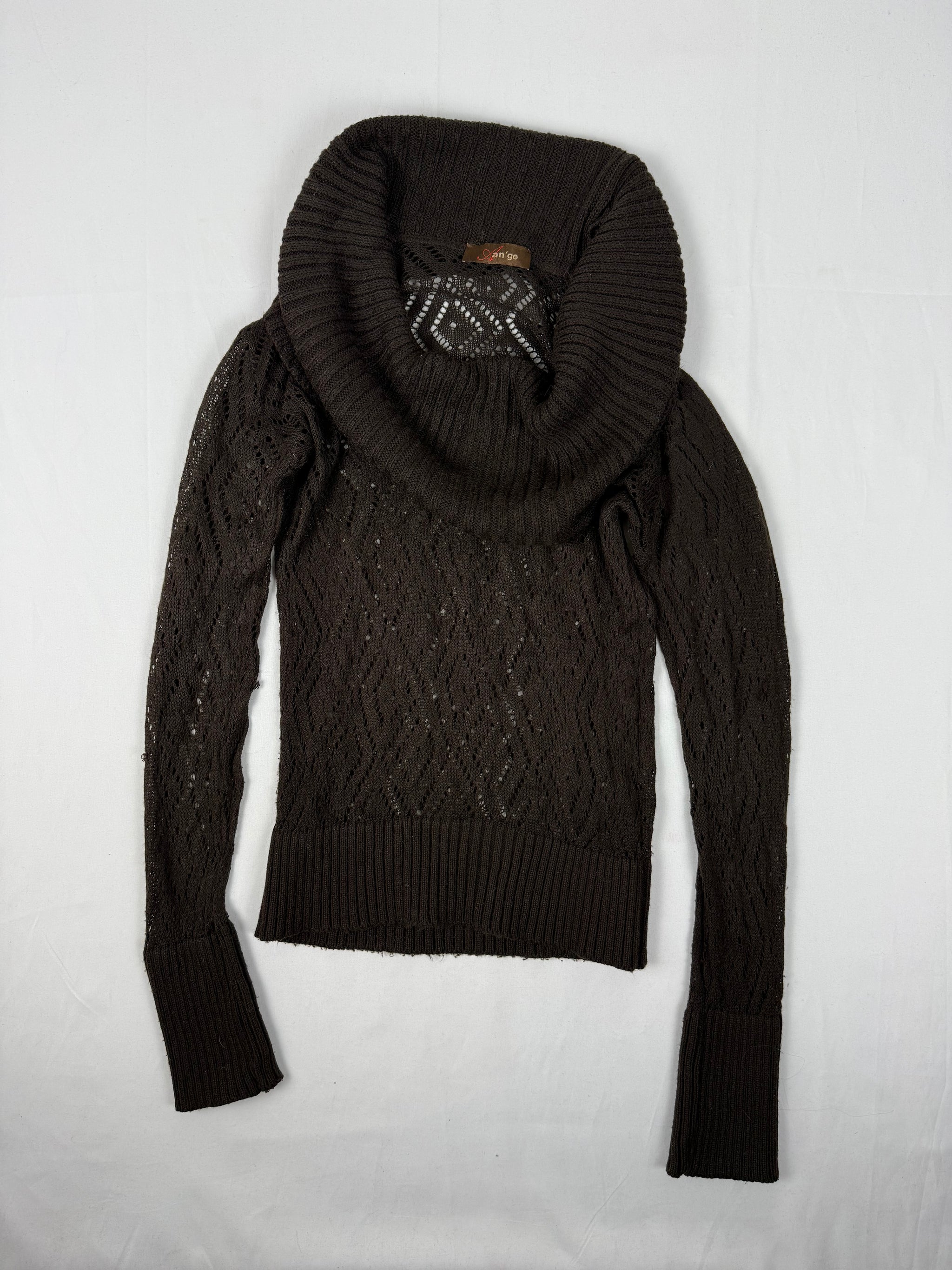 Brown crochet turtleneck jumper (S/M)