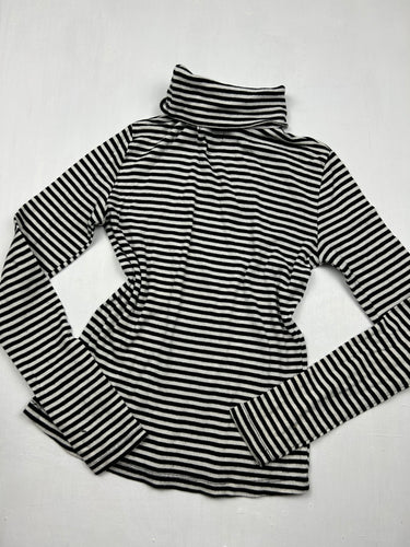 Striped turtleneck long sleeves stretchy top (S/M)