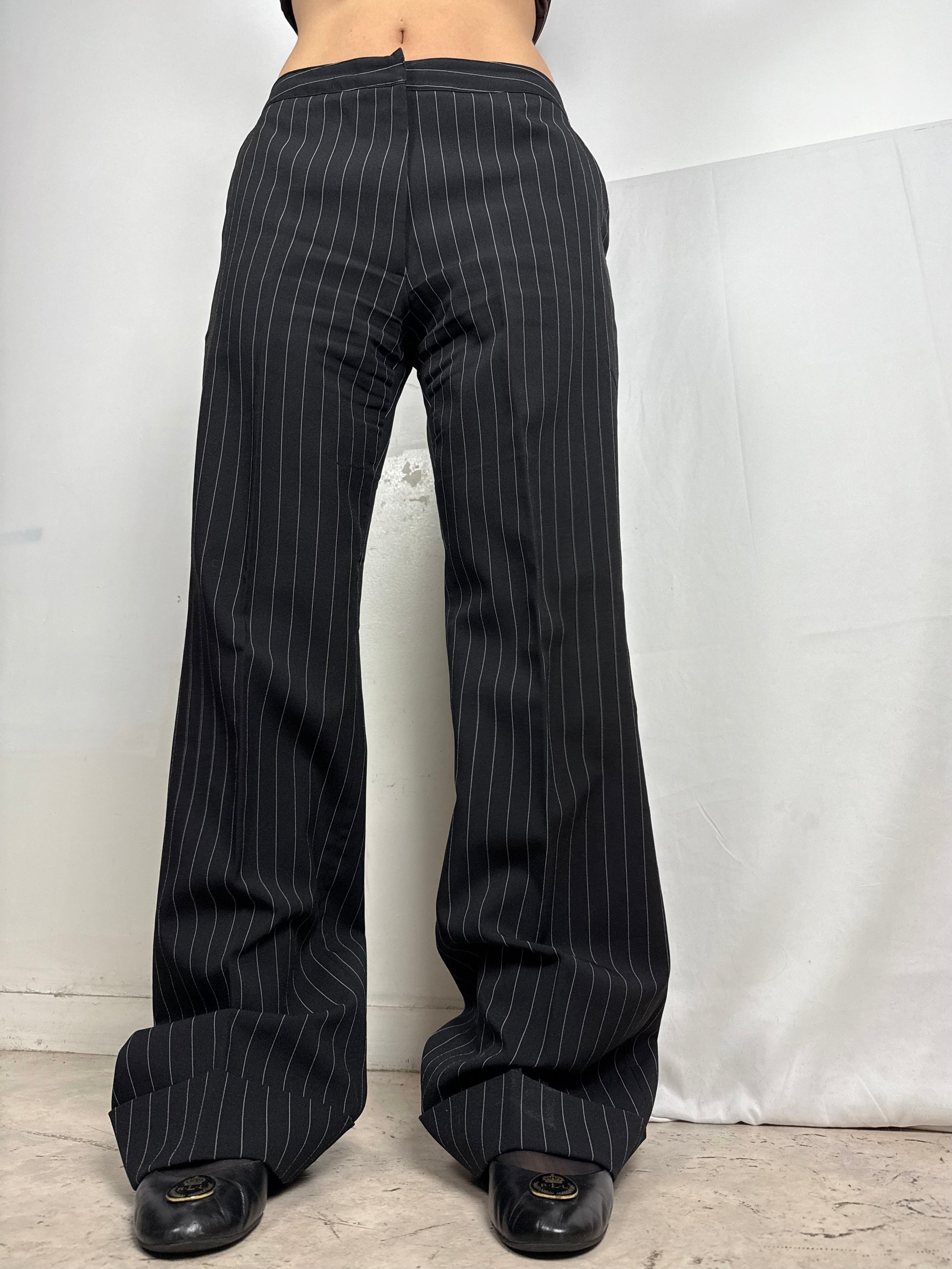 Black striped low rise flared bootcut office pants (M/L)