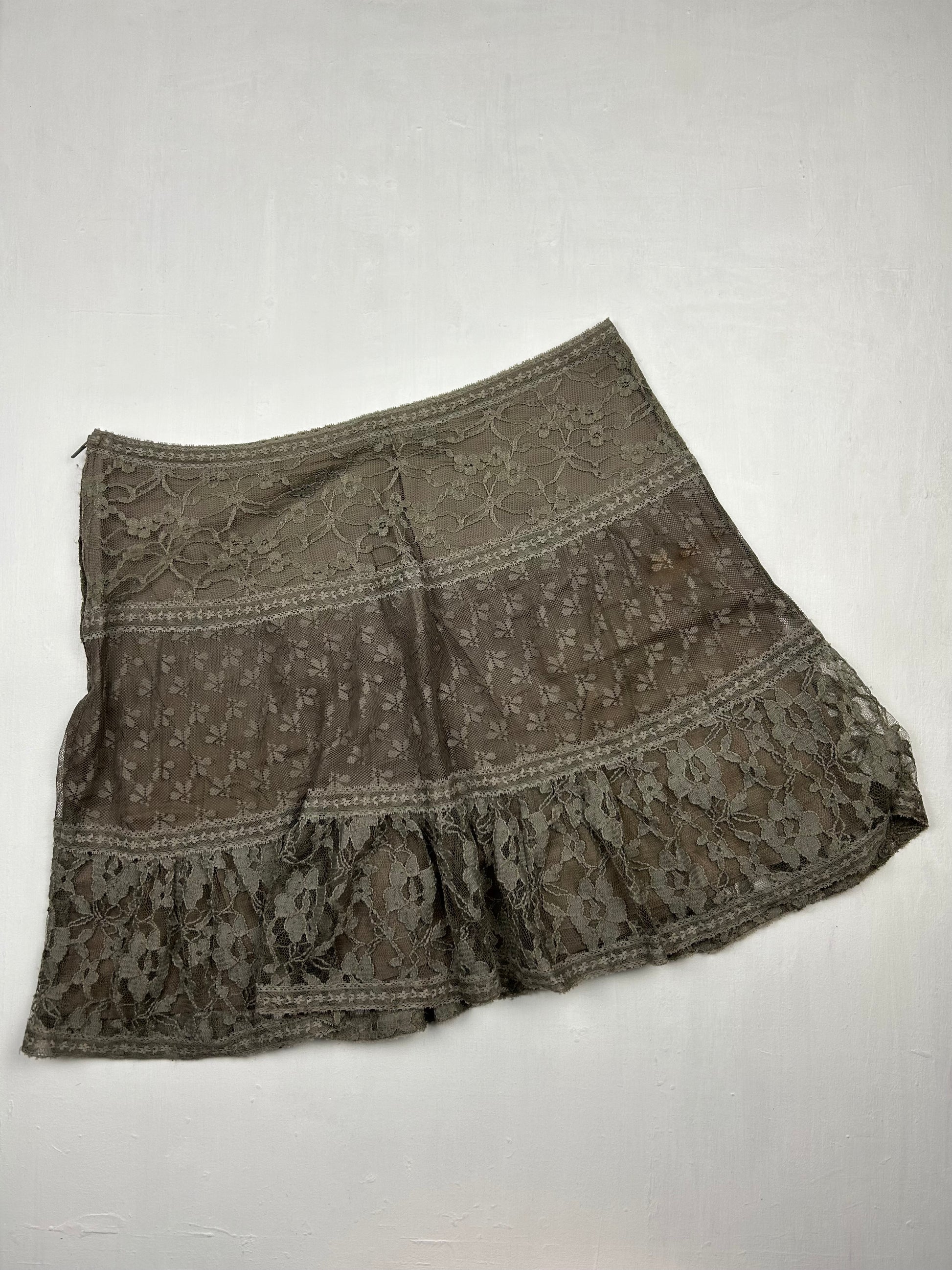 Khaki lace pleated mini skirt (M)