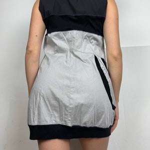 Grey hooded zip up dress (L)